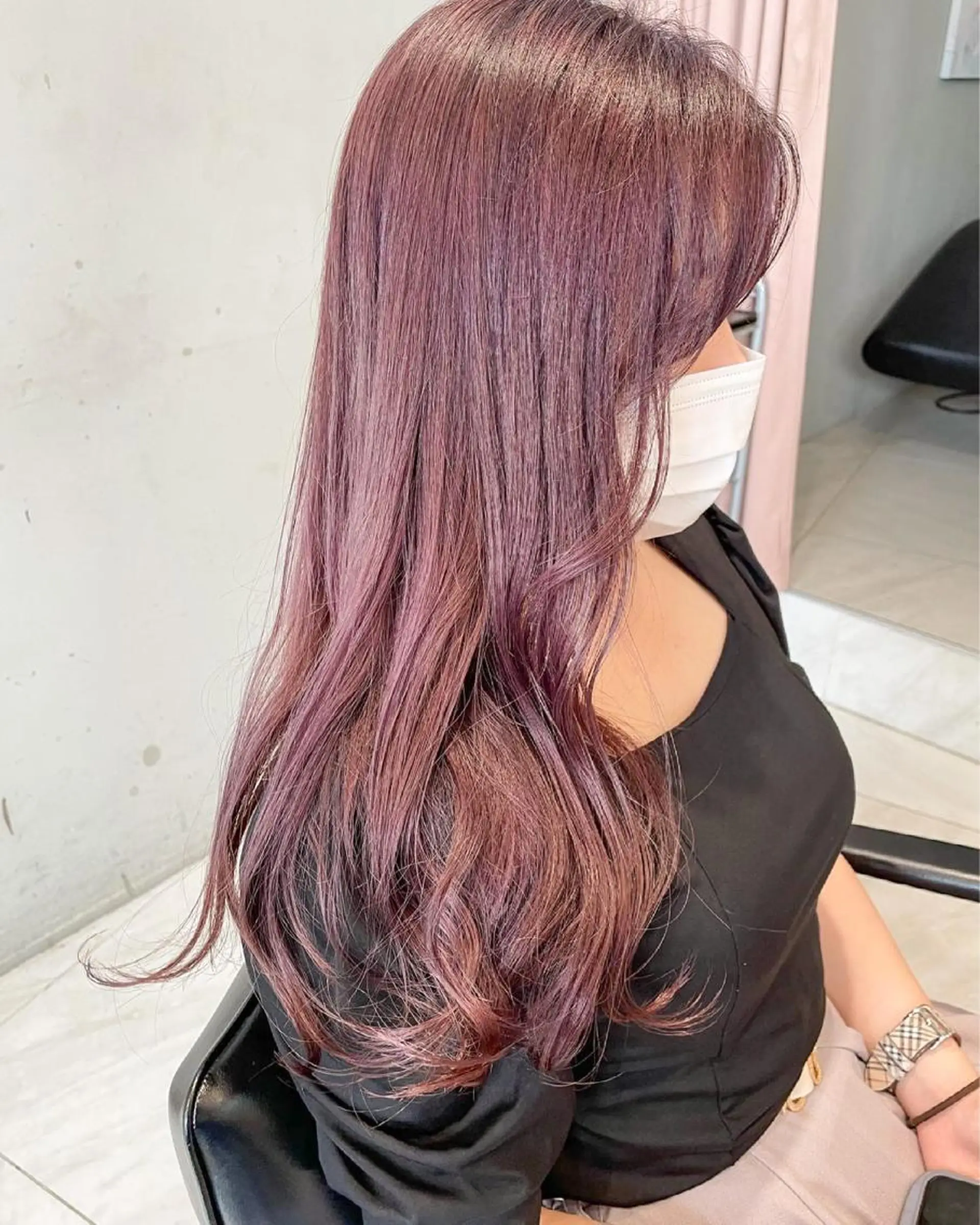 セミロング カラー 圧倒的透明感カラー nana🦕のヘアスタイル