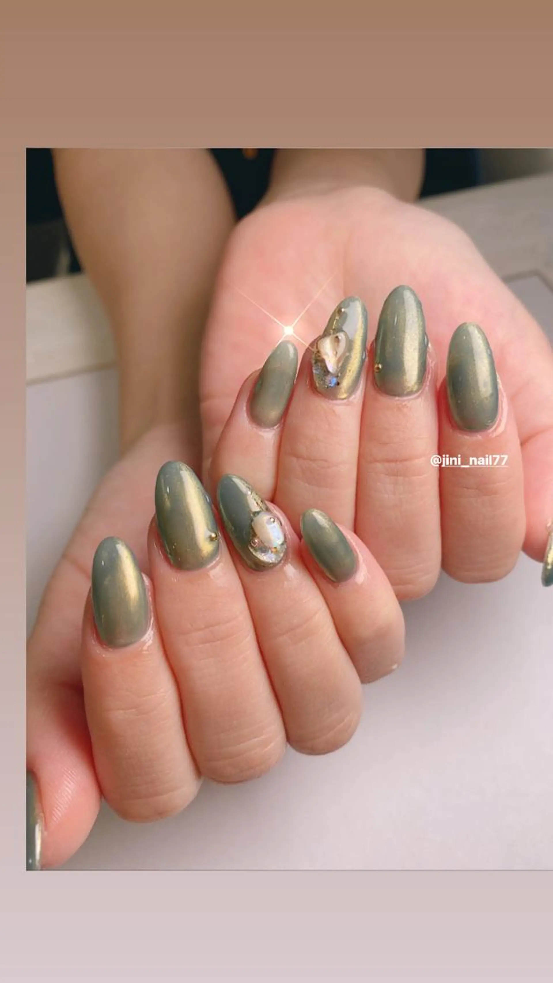 ネイル JINI NAIL所属・ジニ ネイルのネイルデザイン