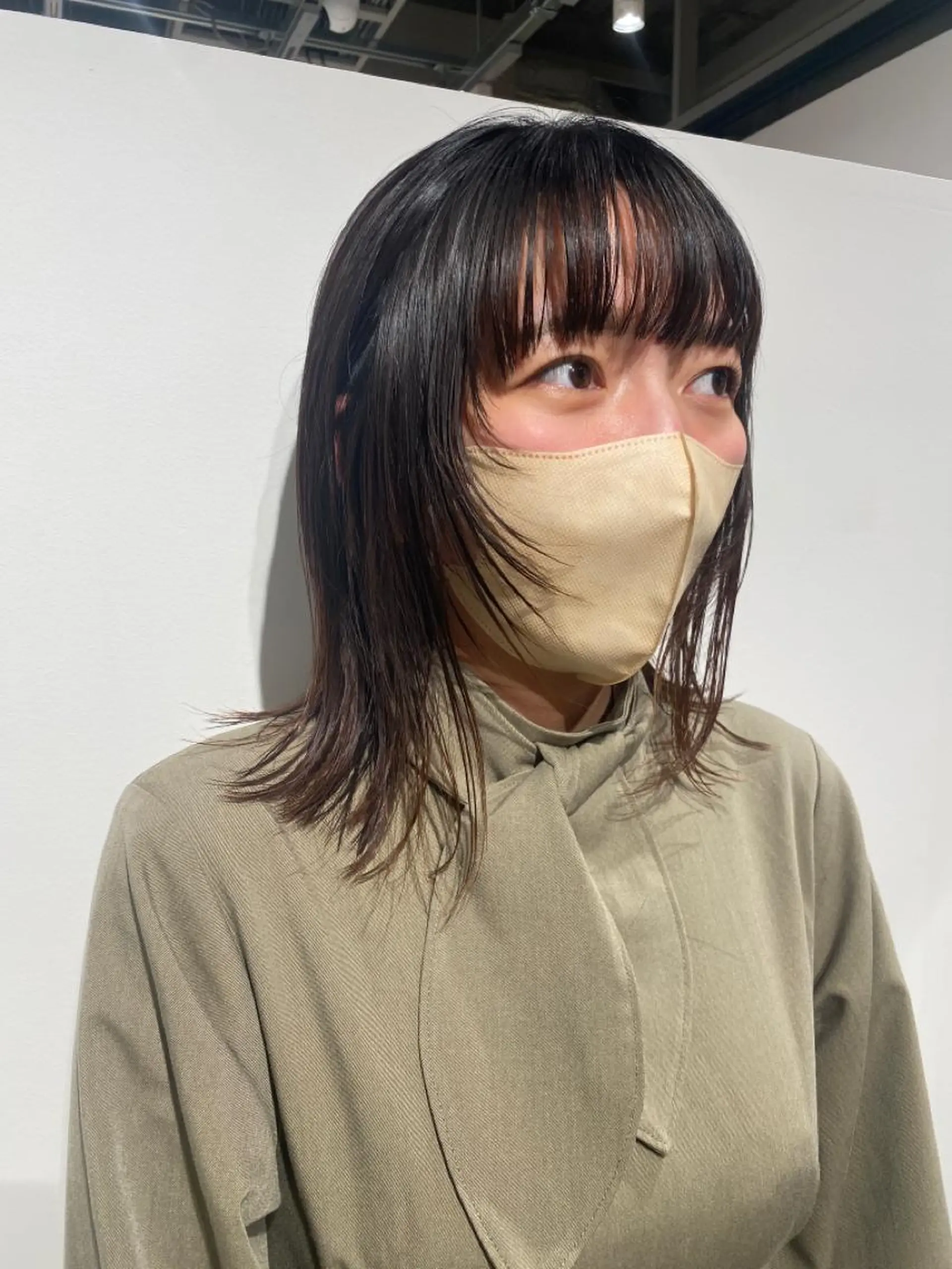 ミディアム 顔まわりレイヤー レイヤーカット カット トリートメント やまもと さえのヘアスタイル