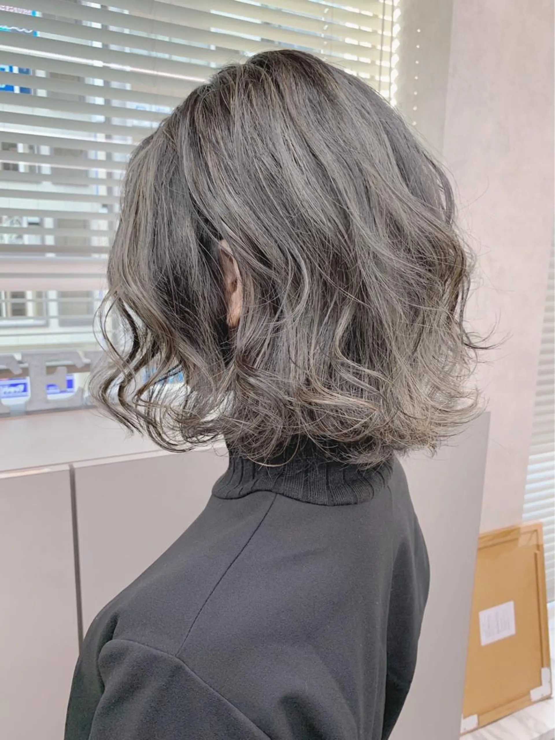 ショート mai🍑暖色カラー /レイヤー💖のヘアスタイル