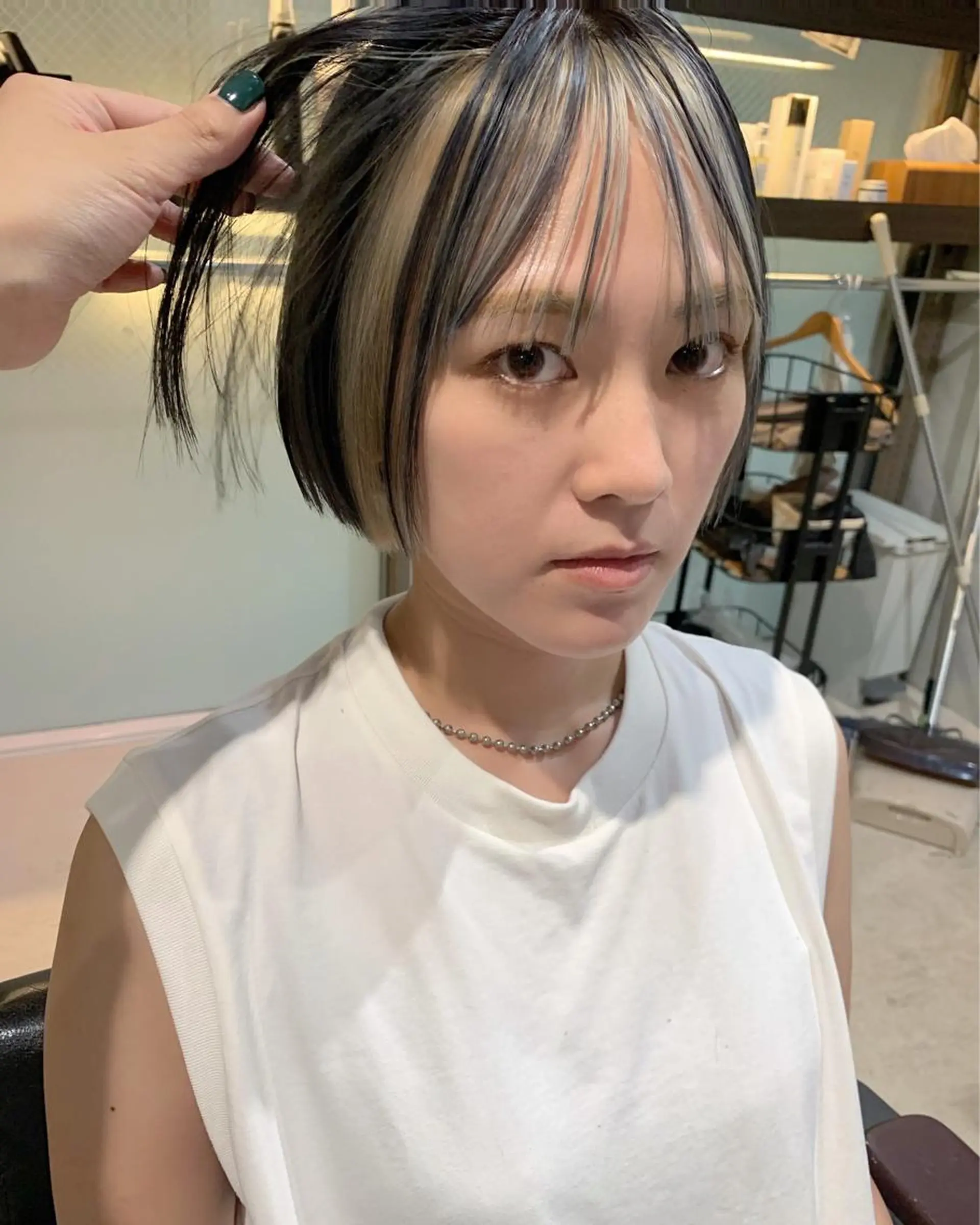 ショート カット haco+所属・圧倒的デザイン力 店長🎨RENAのヘアスタイル