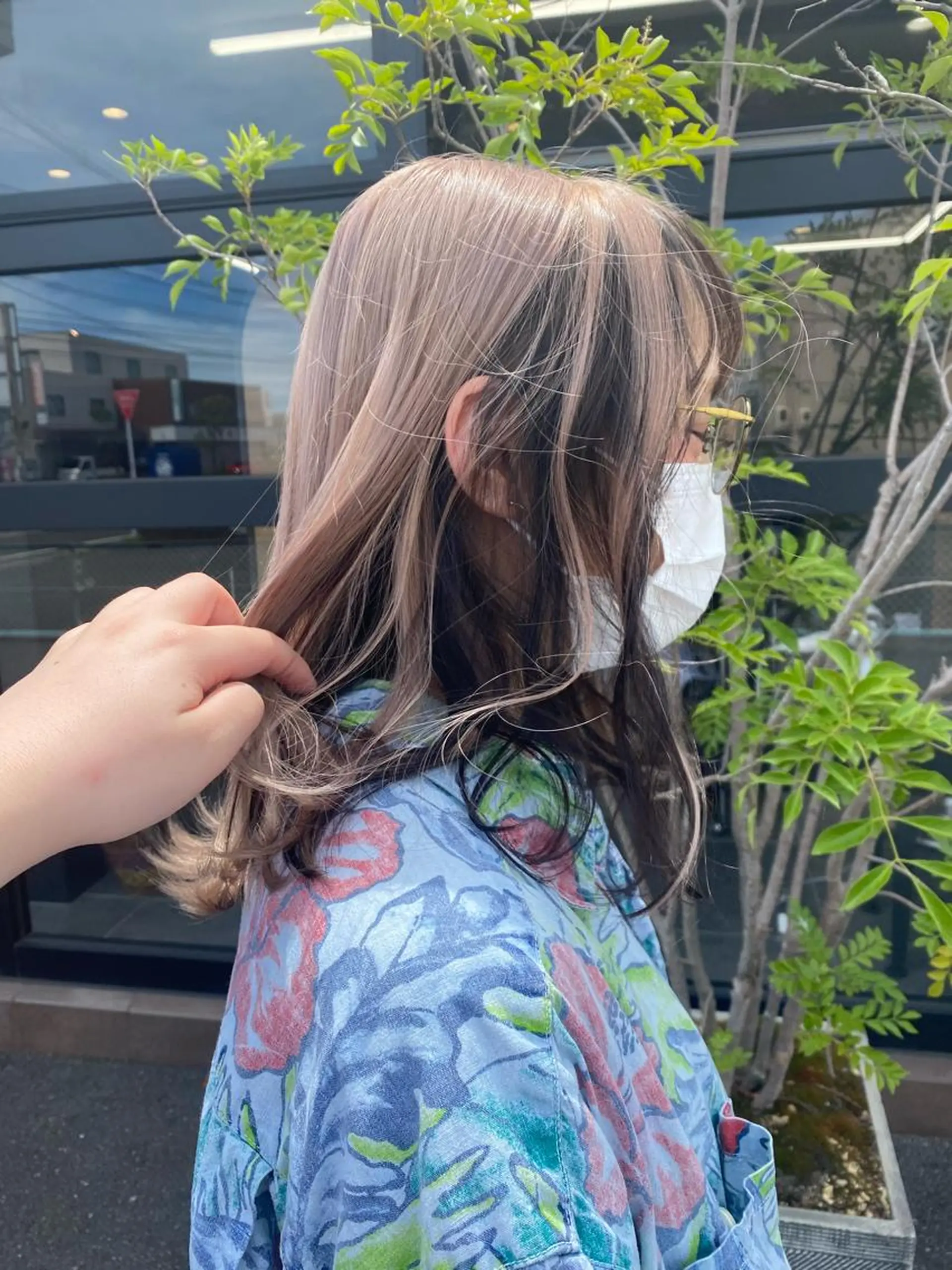 ロング maco 艶感ハイトーン🦋のヘアスタイル