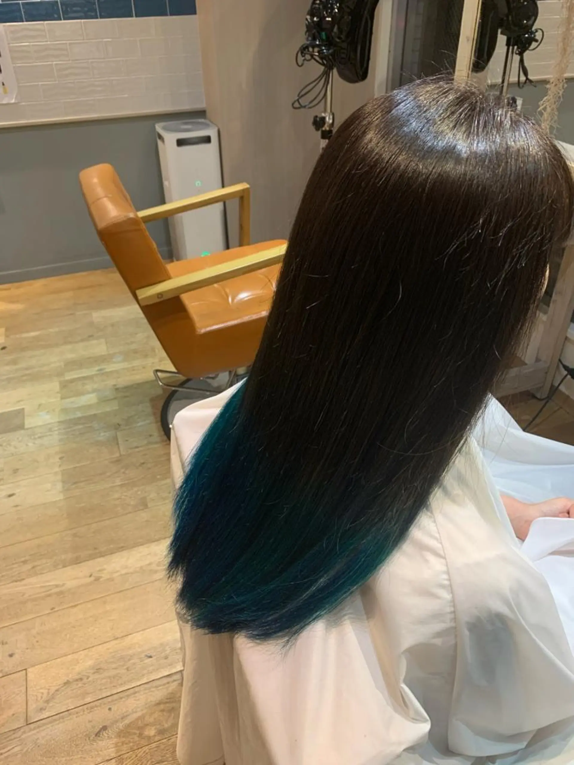 セミロング ✨縮毛矯正✖︎顔周り レイヤー✨ナカムラのヘアスタイル