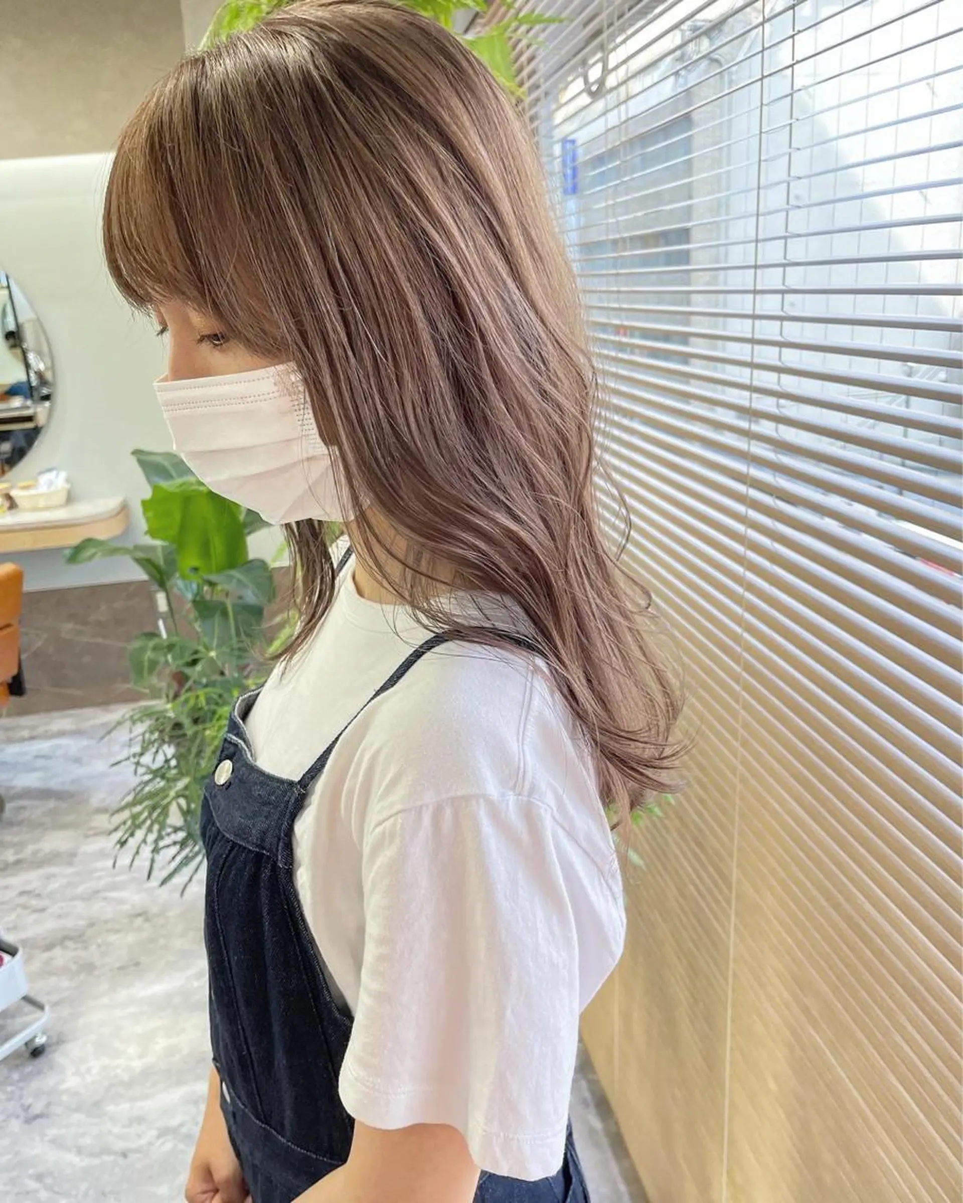 セミロング ヘアカラー Peyp所属・早瀬裕之 パーマのヘアスタイル