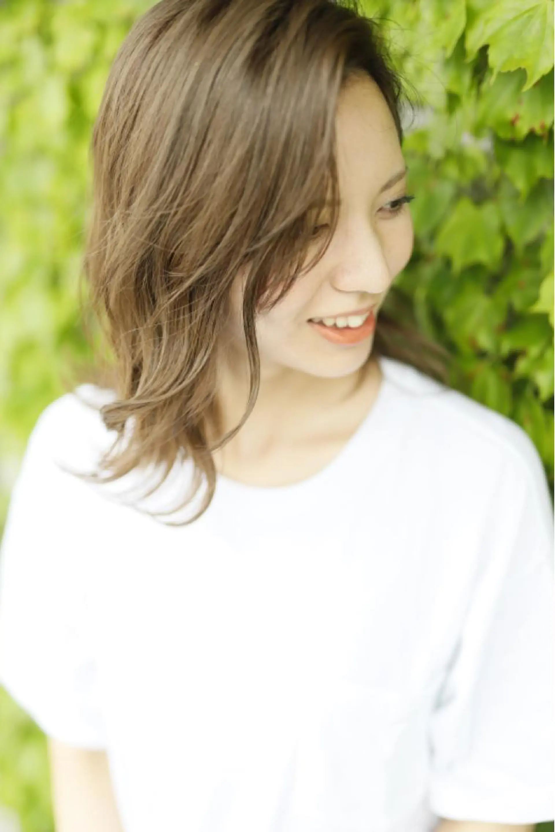 カラー グレージュ ミルクティーグレージュ SALOWIN栄 高須大貴のヘアスタイル