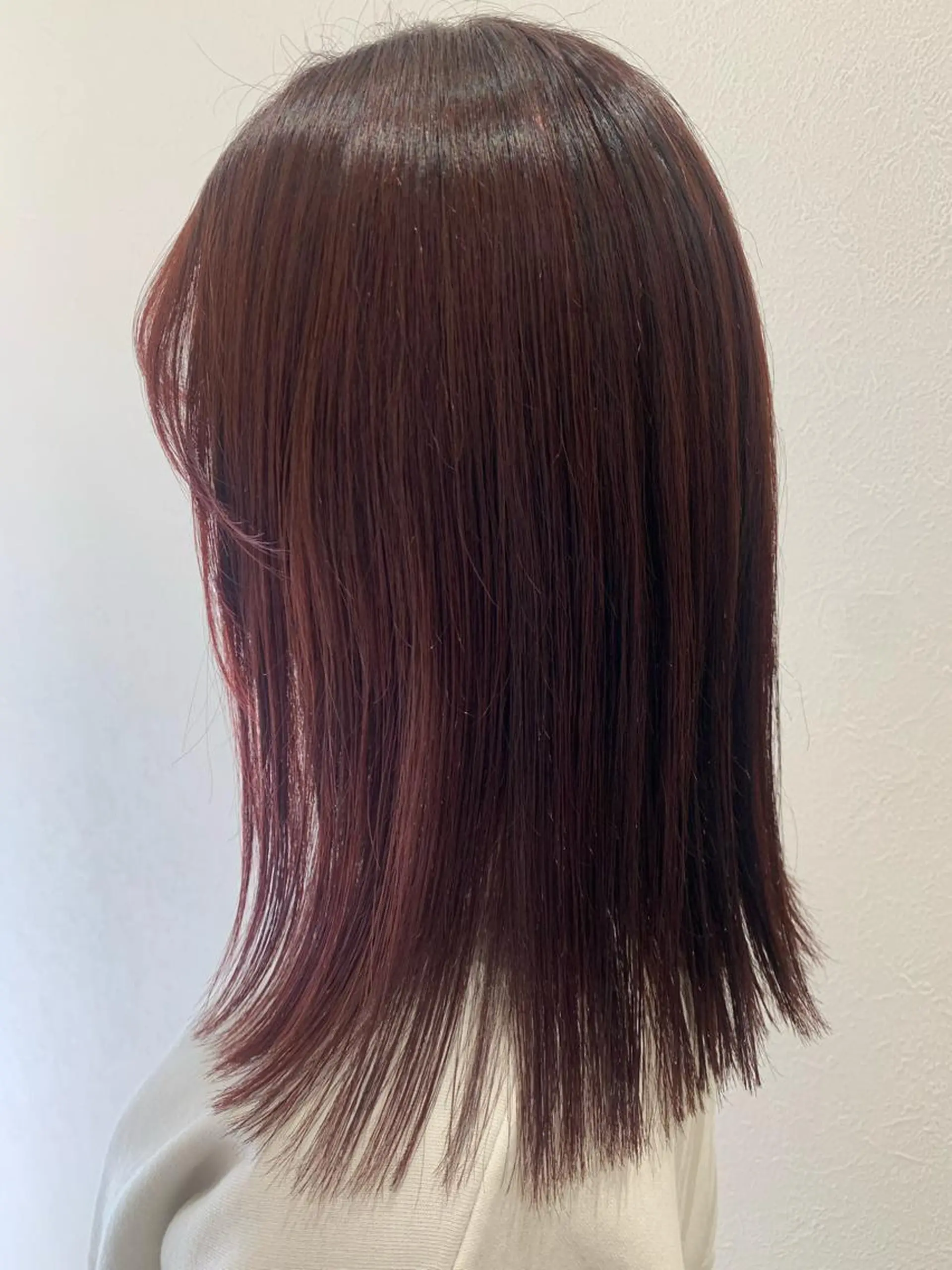 ミディアム カラー ブリーチ ブリーチなしカラー レッドカラー hub hair レイヤー/透明感のヘアスタイル