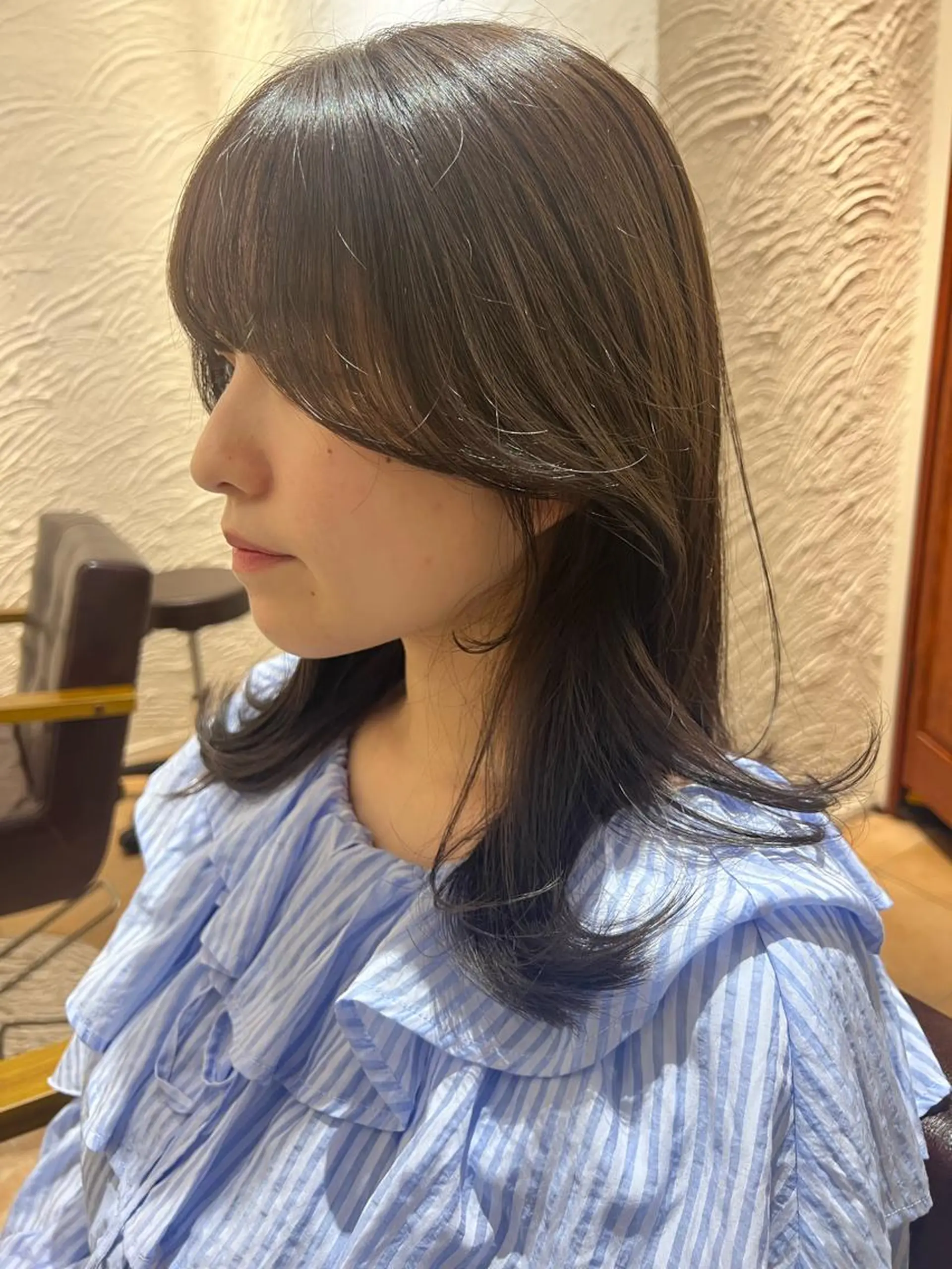 セミロング カラー 🥀韓国ヘア🥀 宮津真菜のヘアスタイル