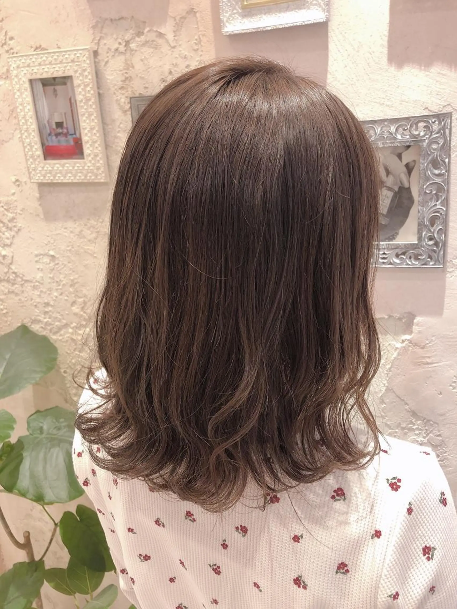 ミディアム カット ヘアカラー トリートメント 代表山口ひな 髪質改善のプロのヘアスタイル