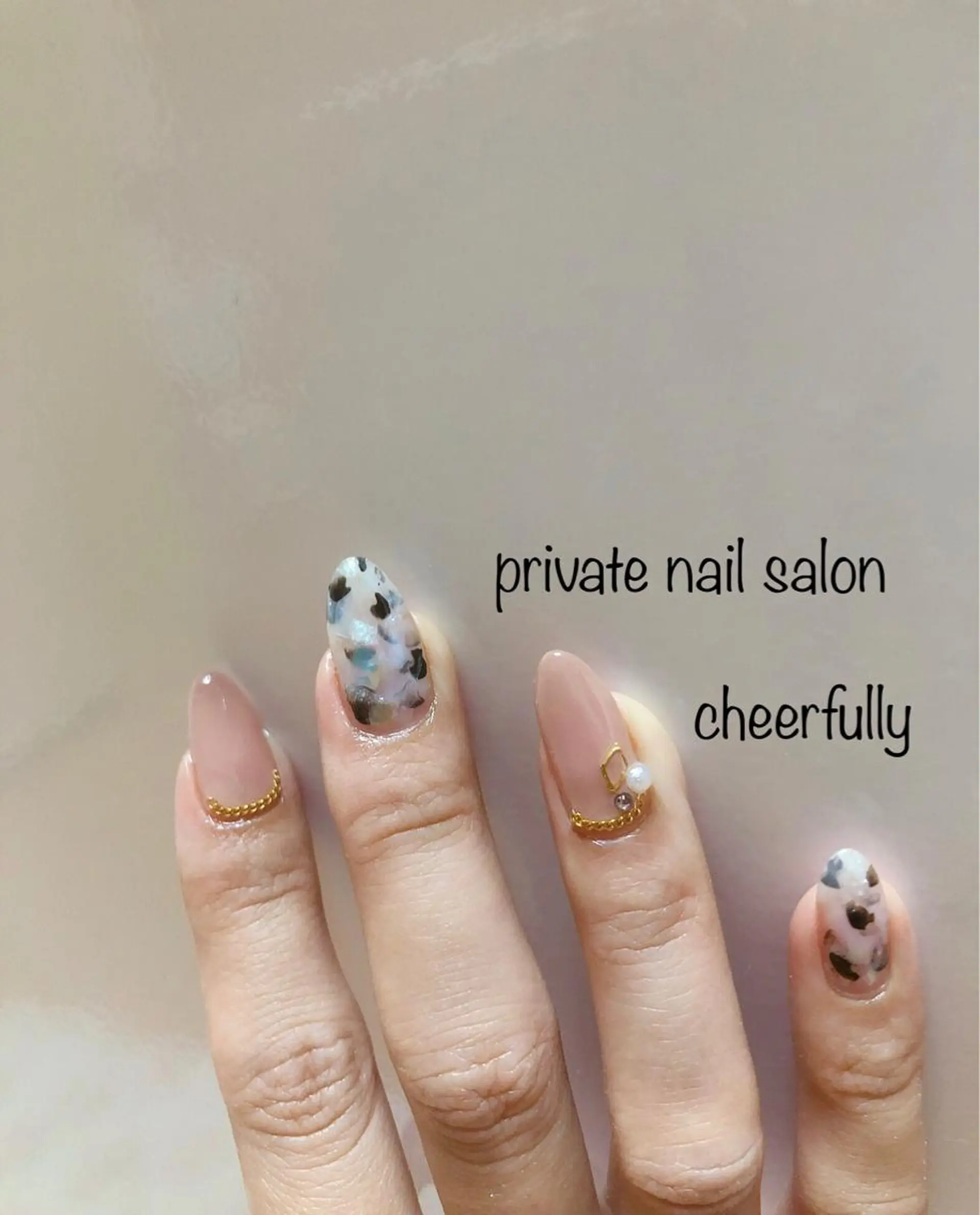 ネイル ハンドネイル ⭐️ cheerfullyのネイルデザイン