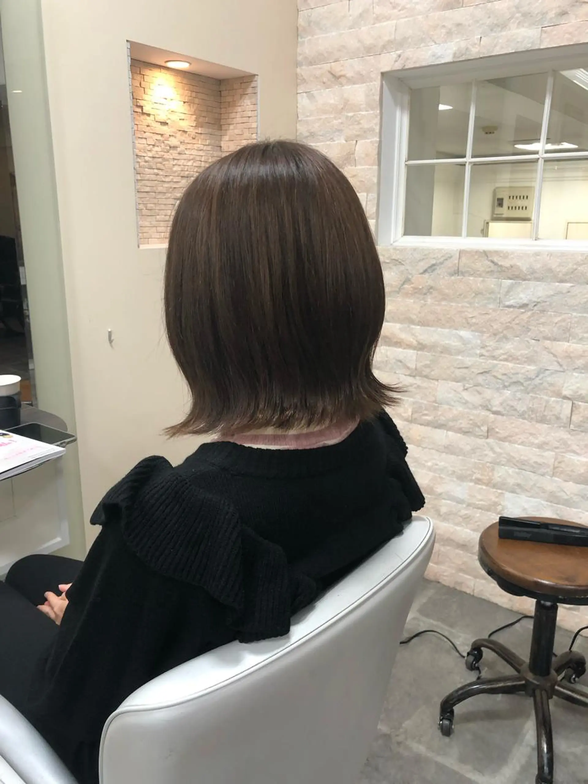 ミディアム カット ヘアカラー トリートメント レイヤーカット ショート/宮本洋介のヘアスタイル