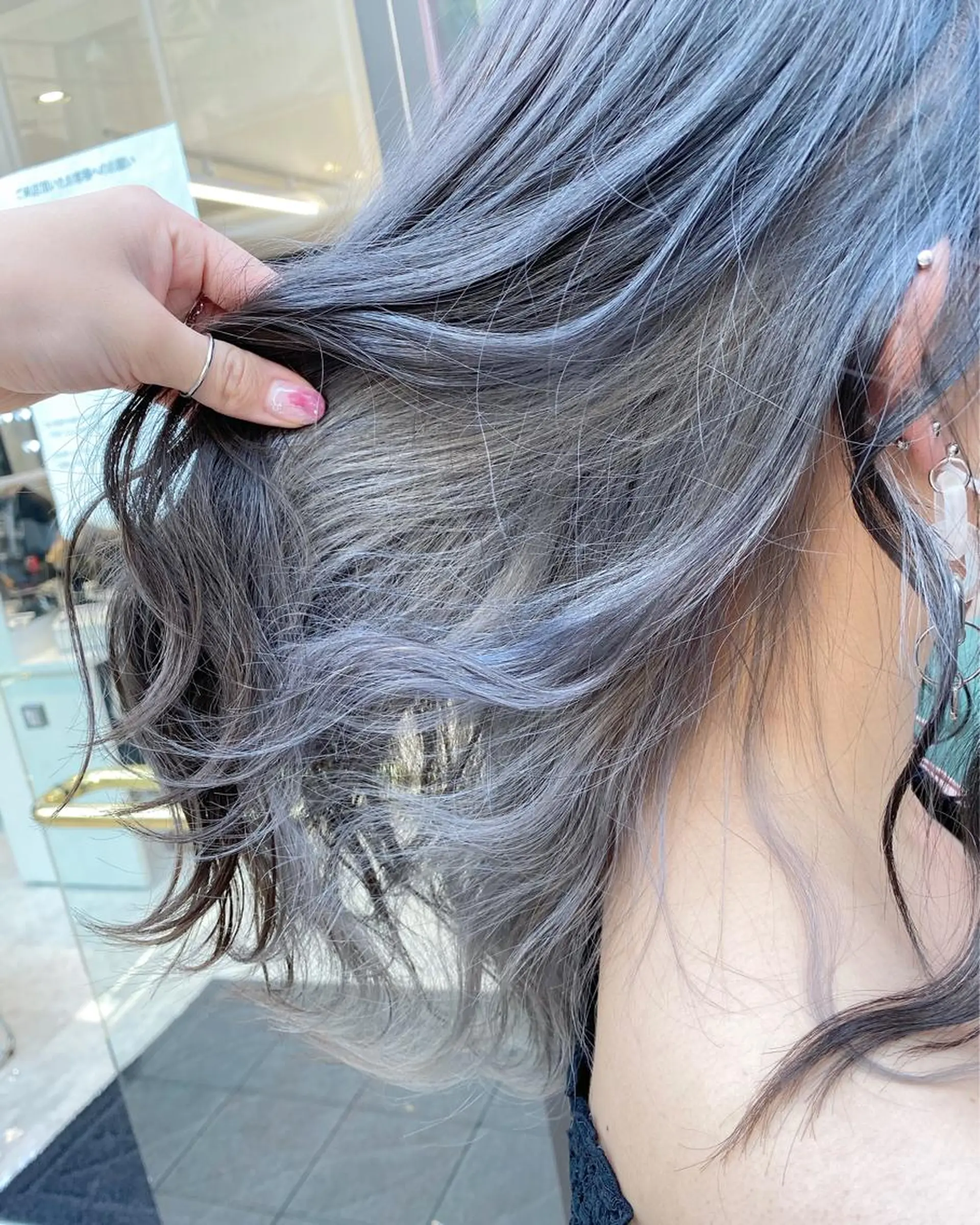 セミロング 🤍ムラ修正ブリーチ 🤍原宿/YUUのヘアスタイル