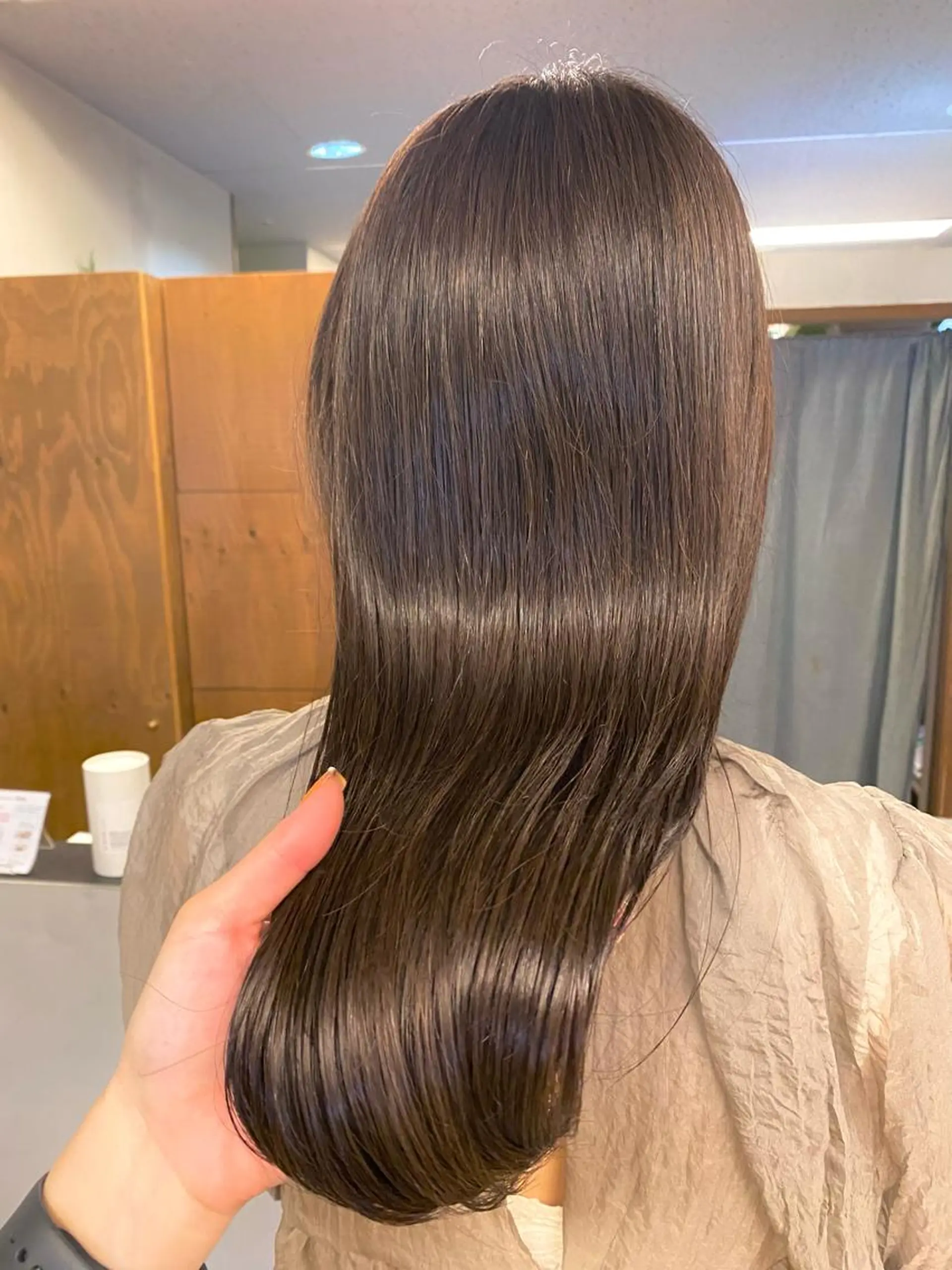 ロング カラー パーマ ヘアアレンジ メンズ キッズ ネイル マツエク・マツパ 前川 朋香のヘアスタイル