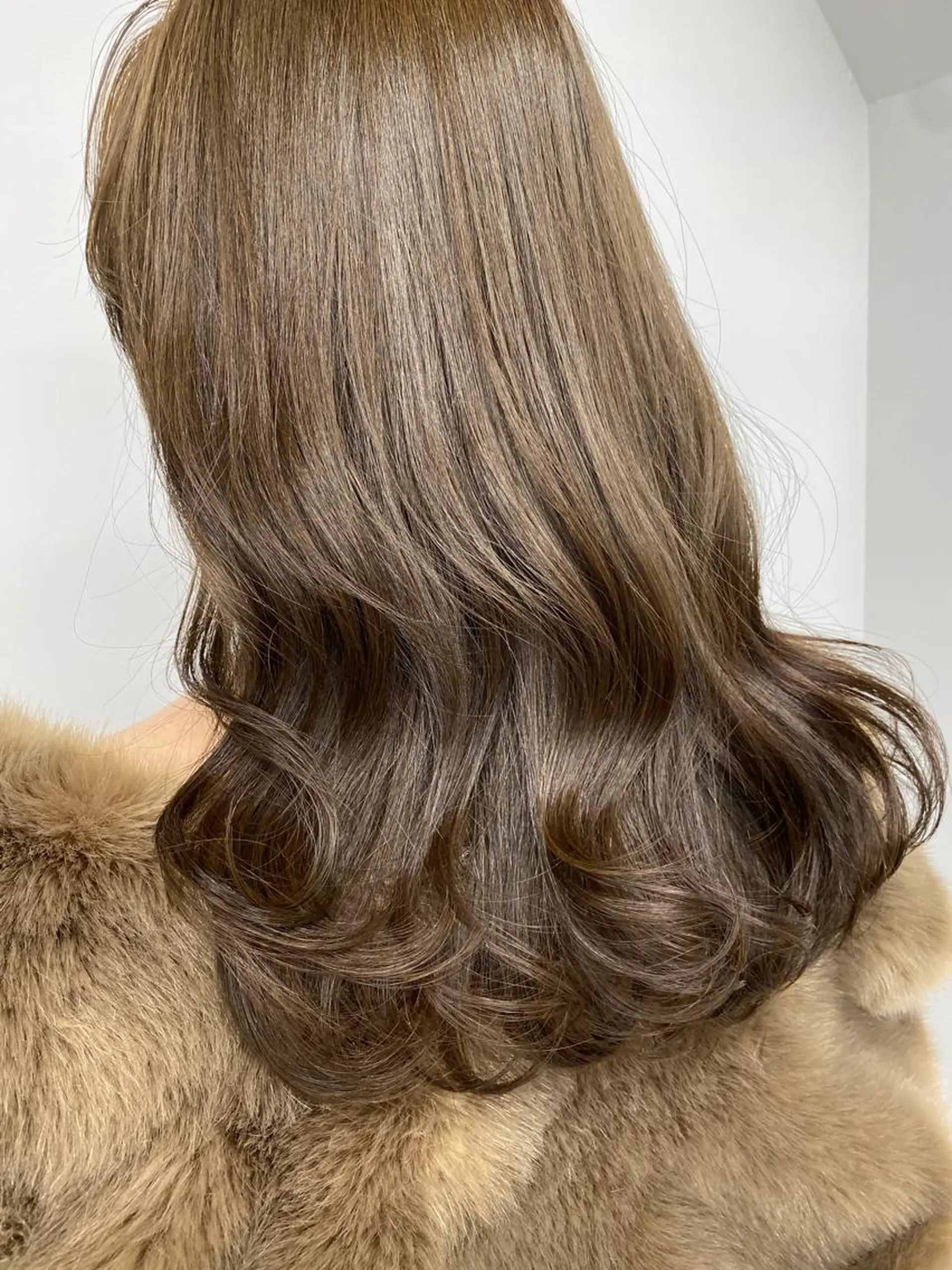 ロング カラー カット ヘアカラー トリートメント ✨大人韓国レイヤー ✨吉原 潤✨のヘアスタイル