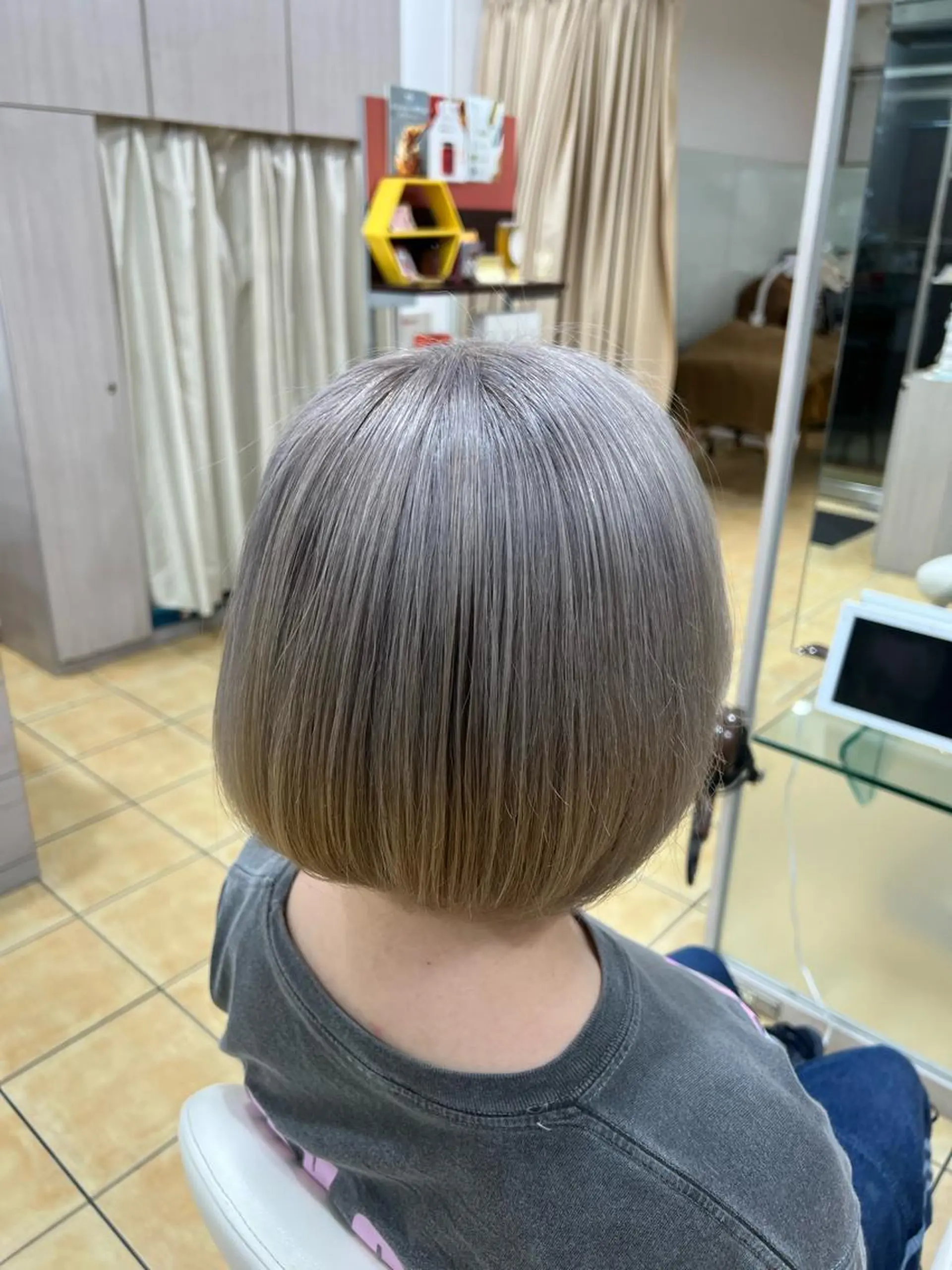 ショート カラー 山下 絵菜のマツエク・マツパデザイン