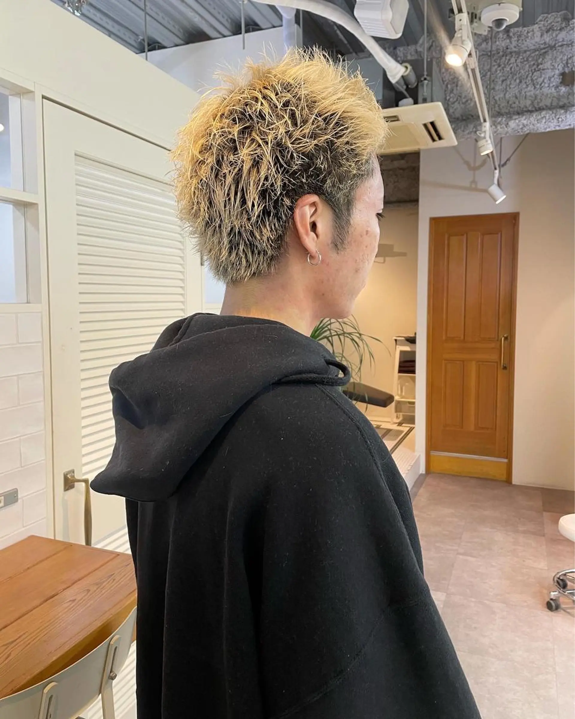 メンズ カット yumeka🩶ボブ 暖色/透け感カラーのヘアスタイル