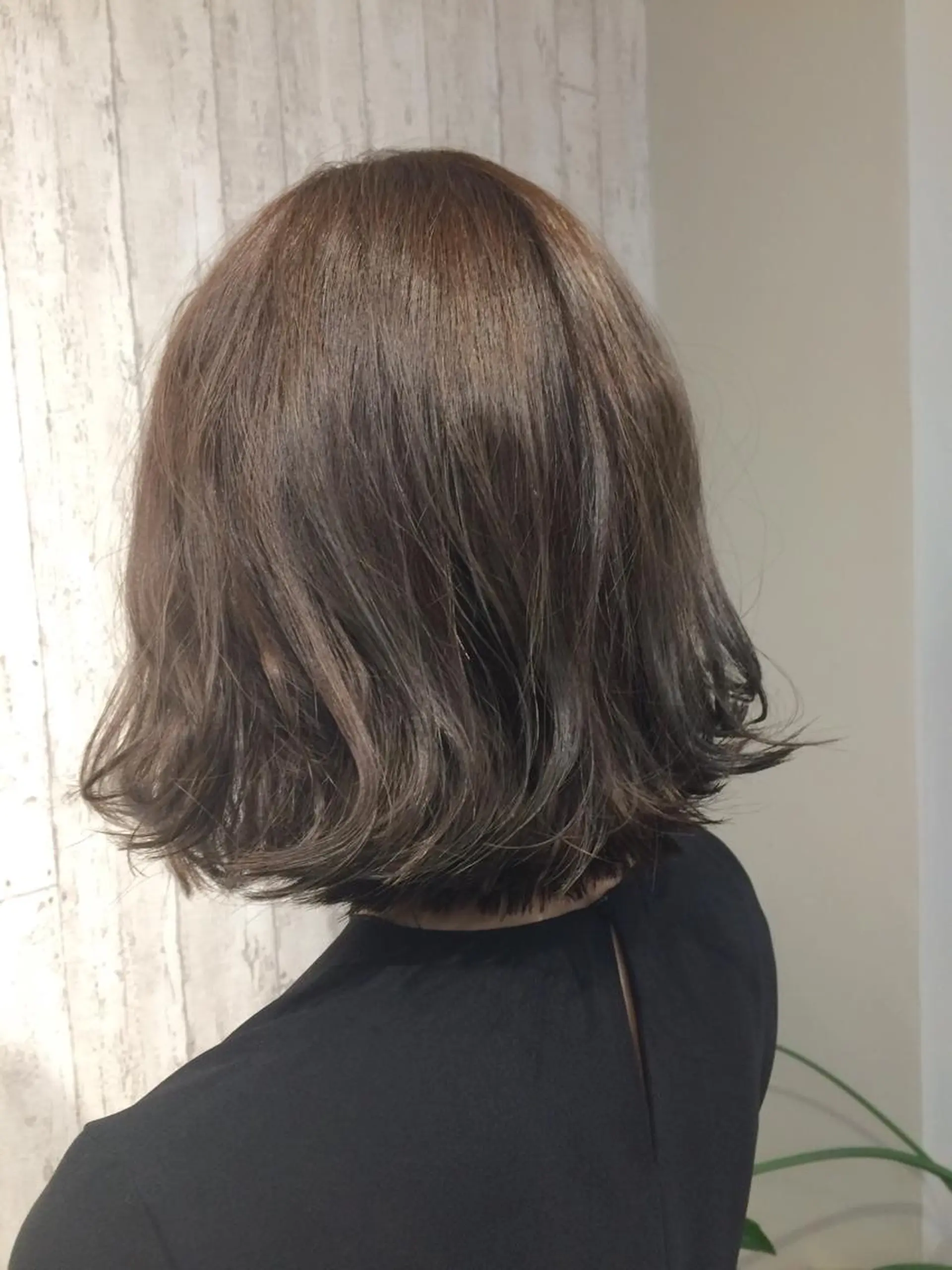 ミディアム カラー パーマ Unique ユニークのヘアスタイル