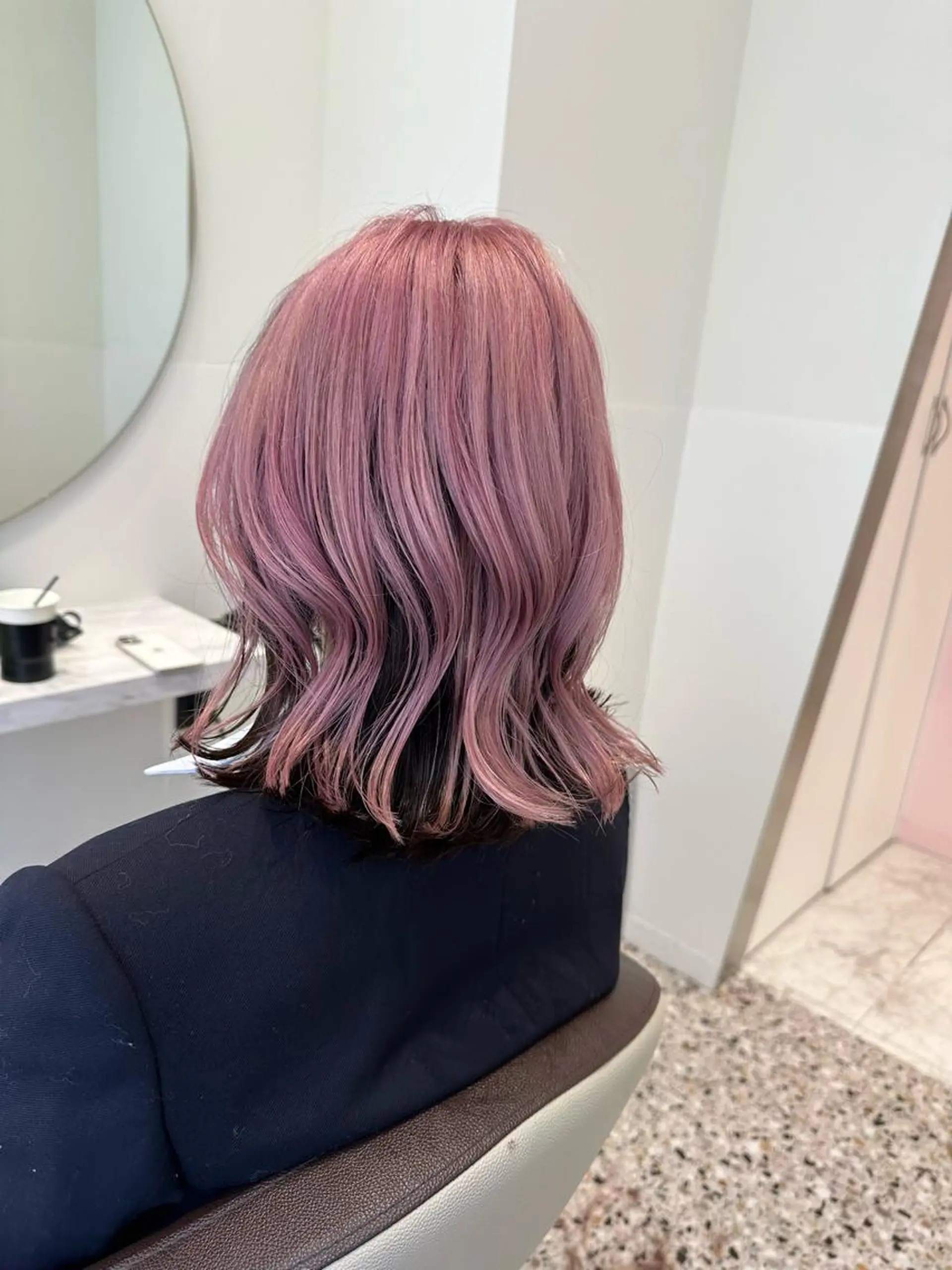 ミディアム レイヤー/ハッシュ 渋谷/サッタのヘアスタイル