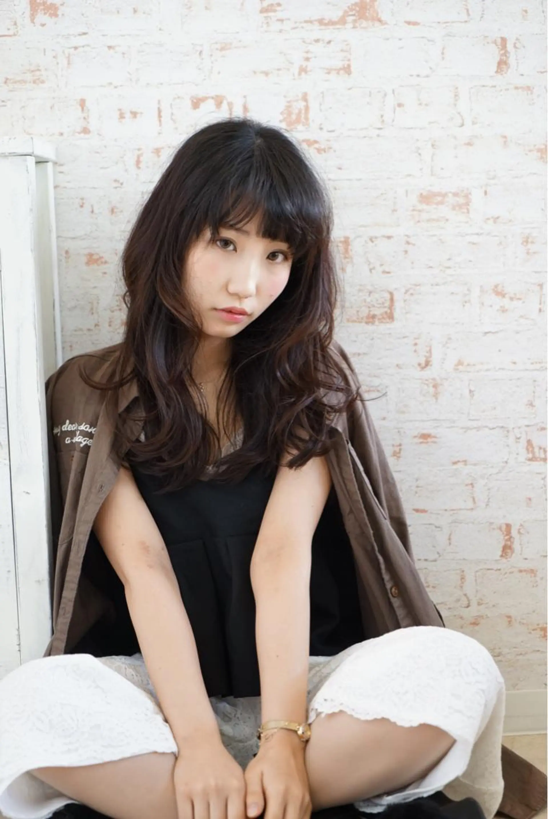 ミディアム ヘアールーム アートのヘアスタイル