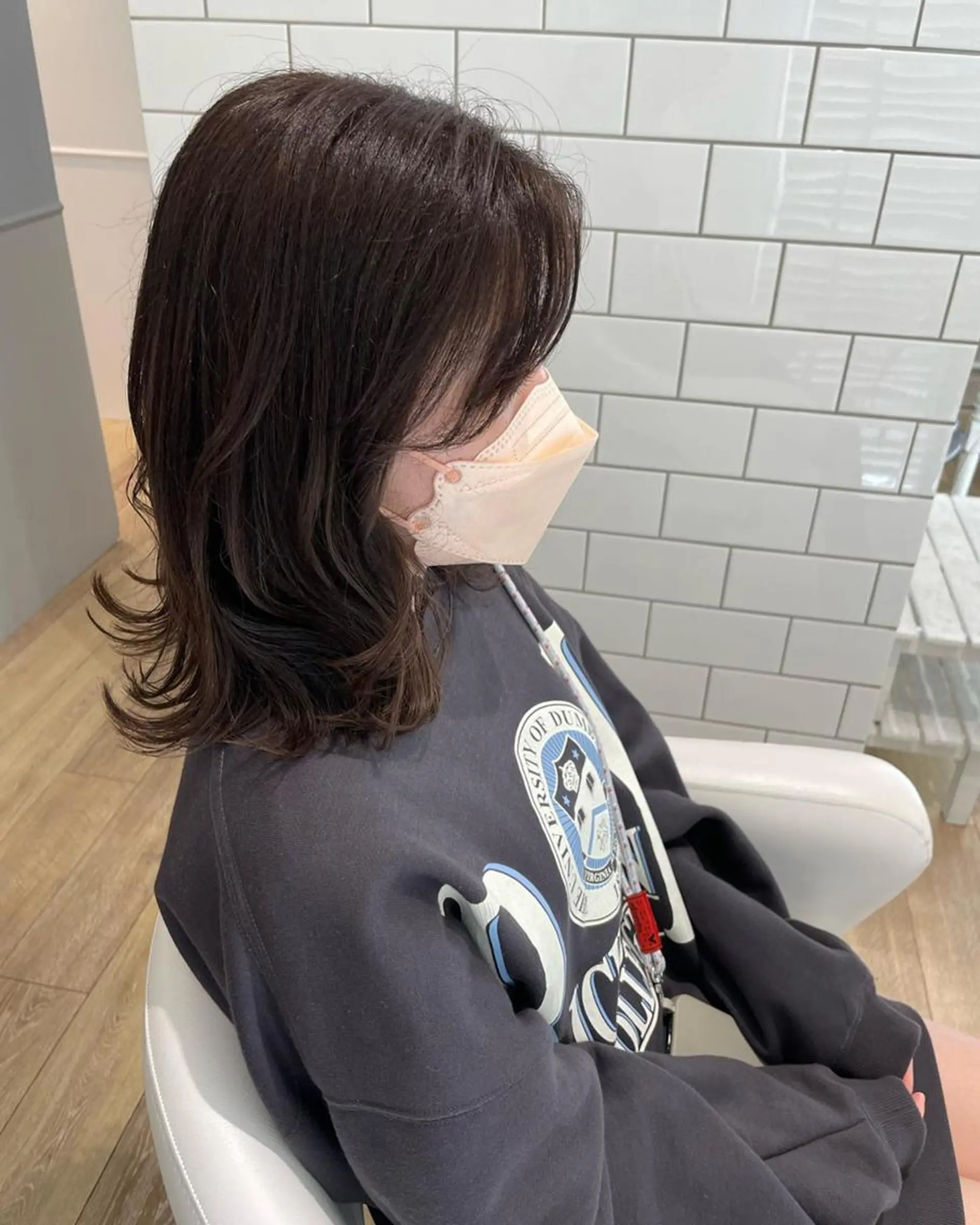 ミディアム カラー パーマ ヘアアレンジ メンズ キッズ ネイル マツエク・マツパ メンズブリーチ ベージュカラー ブリーチ ブリーチなしカラー 🫧垢抜けヘア🫧 SHIORIのヘアスタイル