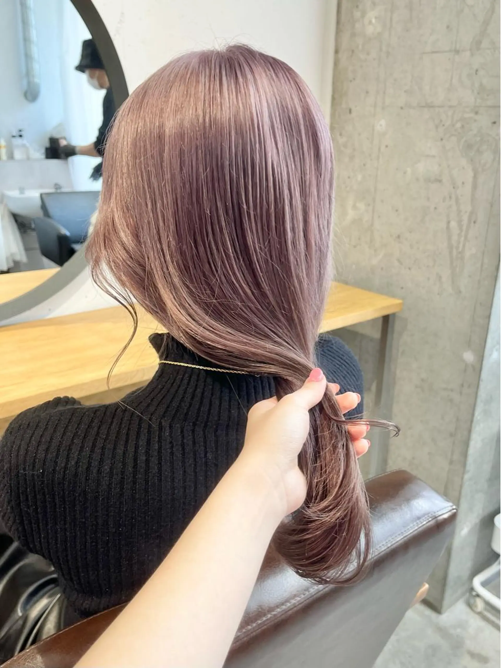 ロング カラー ブリーチ グレージュ ラベンダーカラー ラベンダーグレージュ ラベンダーグレー ヘアカラー トリートメント 🎀taro ブリーチなしカラーのヘアスタイル