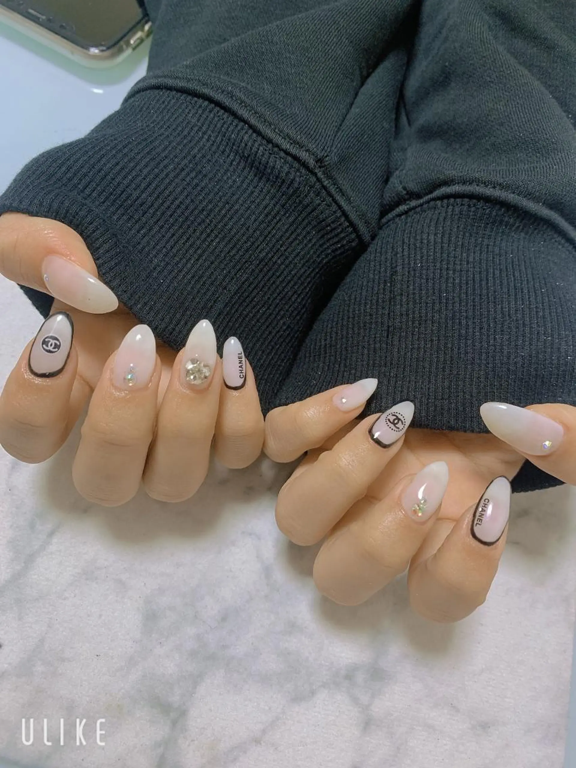 ネイル 🌙🫧CHARME (RUKA)🦋🫧のネイルデザイン