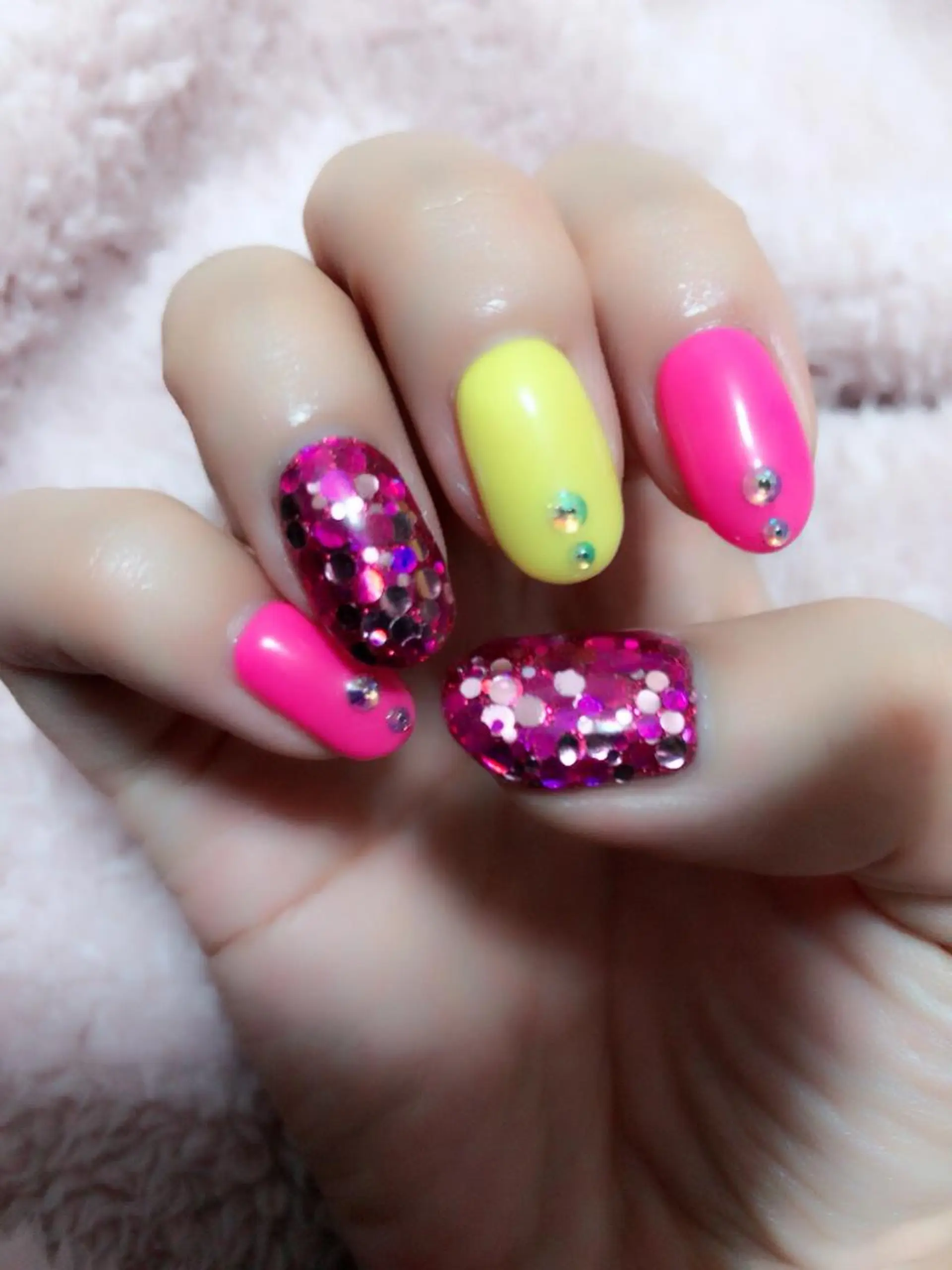 ネイル アートネイル シンプルネイル ストーンネイル ネイル/耳つぼ /新ホワイトニングのネイルデザイン