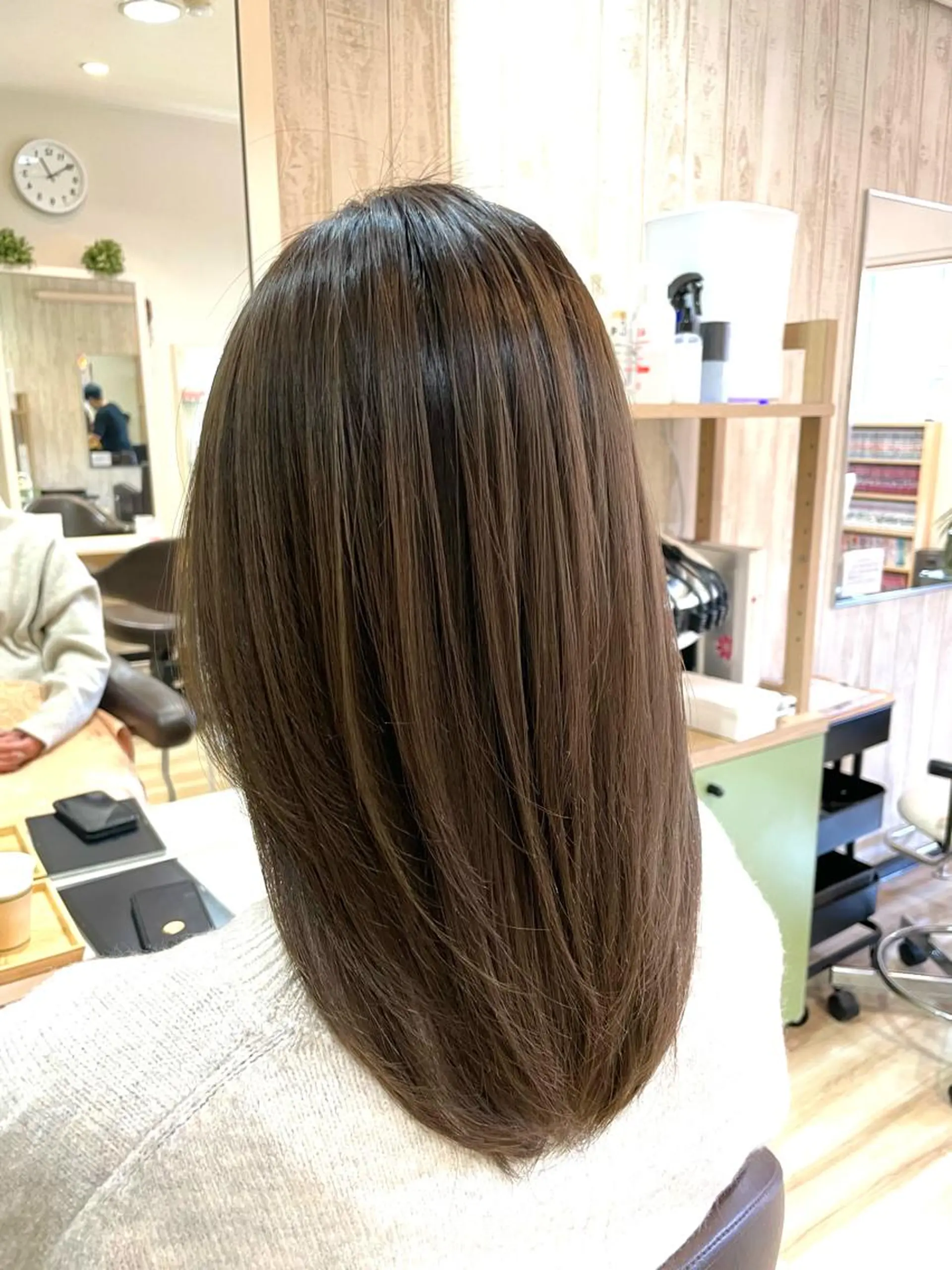 ミディアム カラー 🌈派手髪ハイトーン 🌈鈴木亮太🌈のヘアスタイル