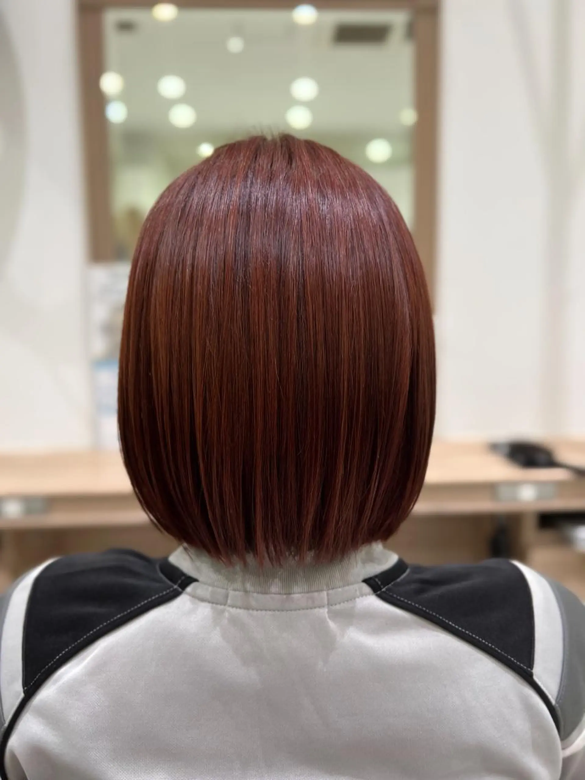 ショート カラー 指原 仁のヘアスタイル