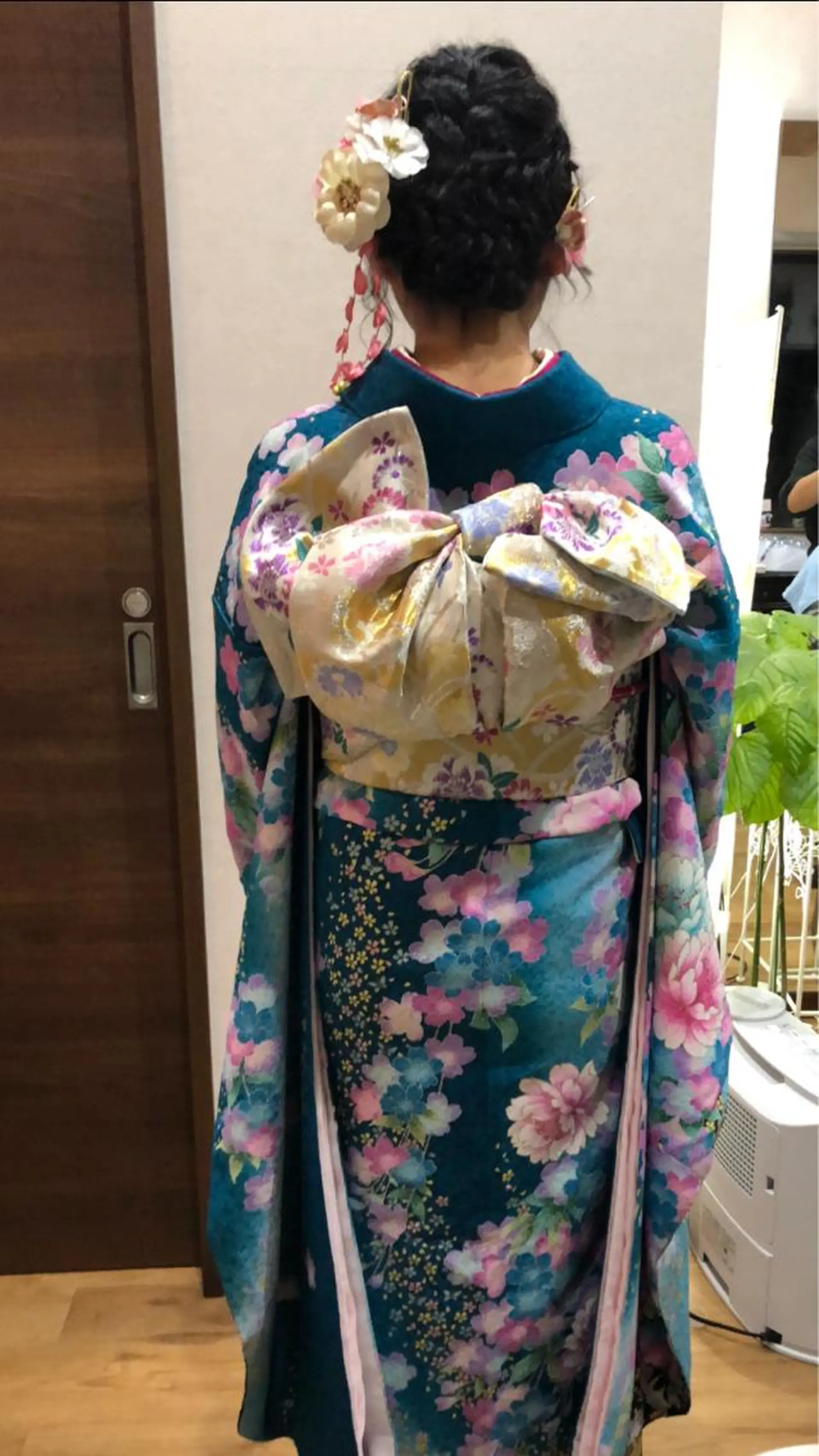 ミディアム ヘアアレンジ 成人式 田中 佐枝子のヘアスタイル