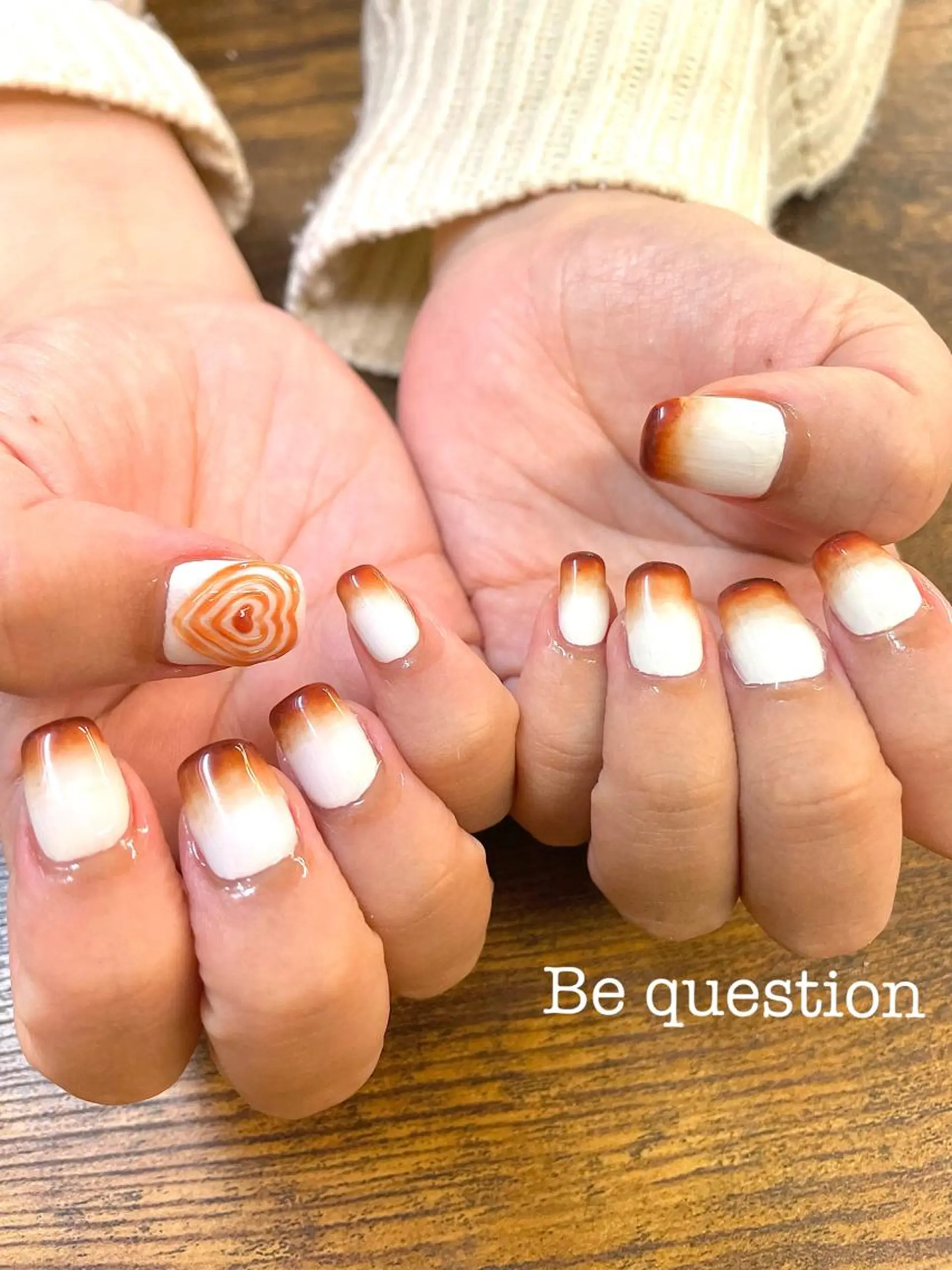 ネイル ブラウン ニュアンスネイル ueki junのネイルデザイン