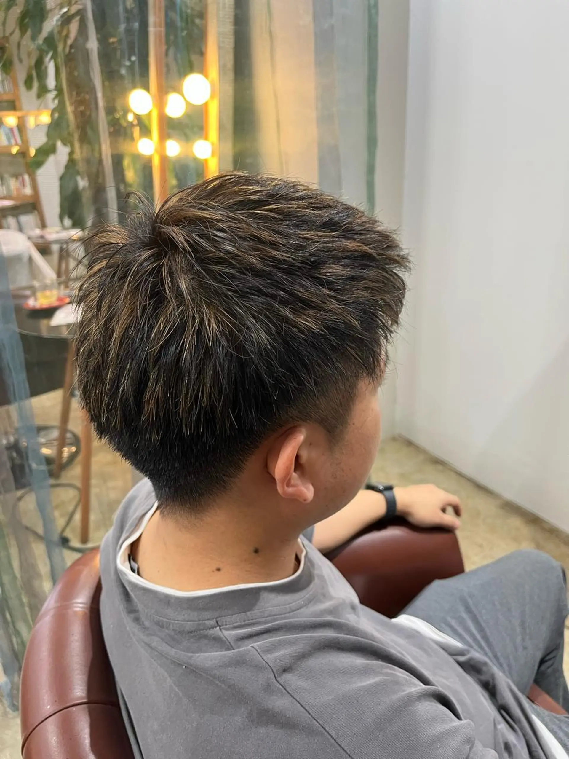 ショート カラー ハイライトカラー ハイライト 嶋田 裕太のヘアスタイル