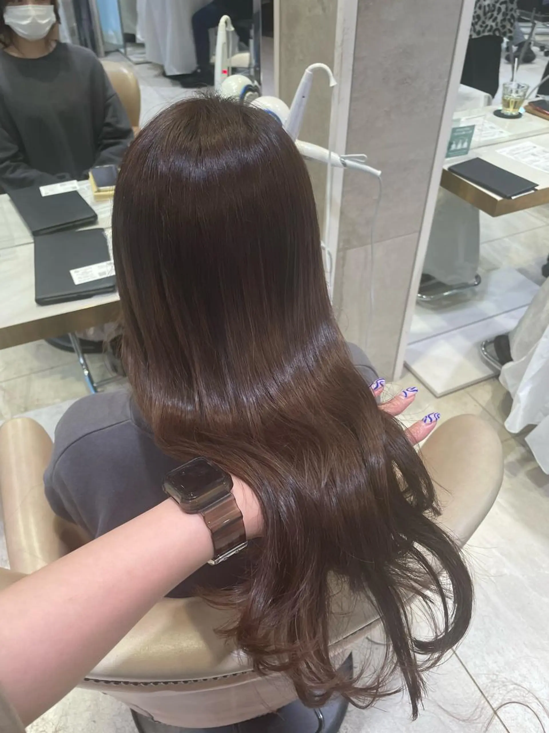 ロング 韓国🇰🇷透明感 ERIのヘアスタイル