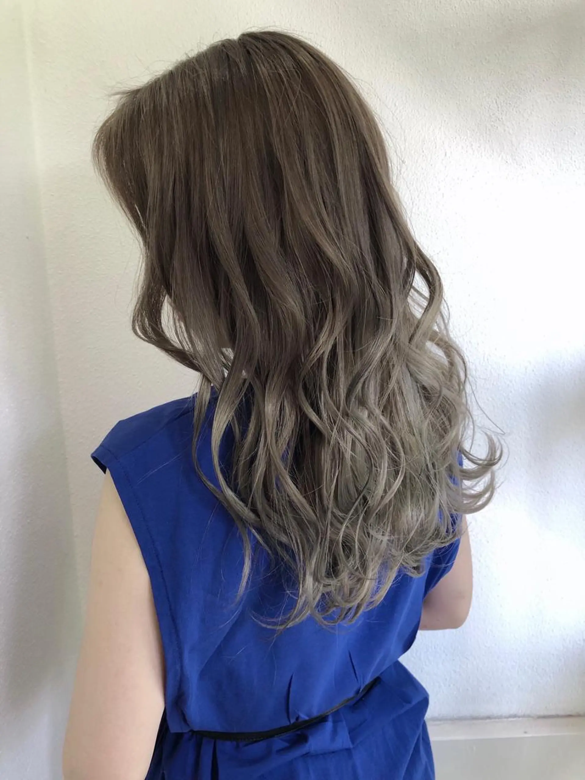 セミロング カラー ヘアアレンジ バレイヤージュ レイヤーカット ヘアカラー トリートメント GiseL天神カラー 髪質改善/ブリーチのヘアスタイル