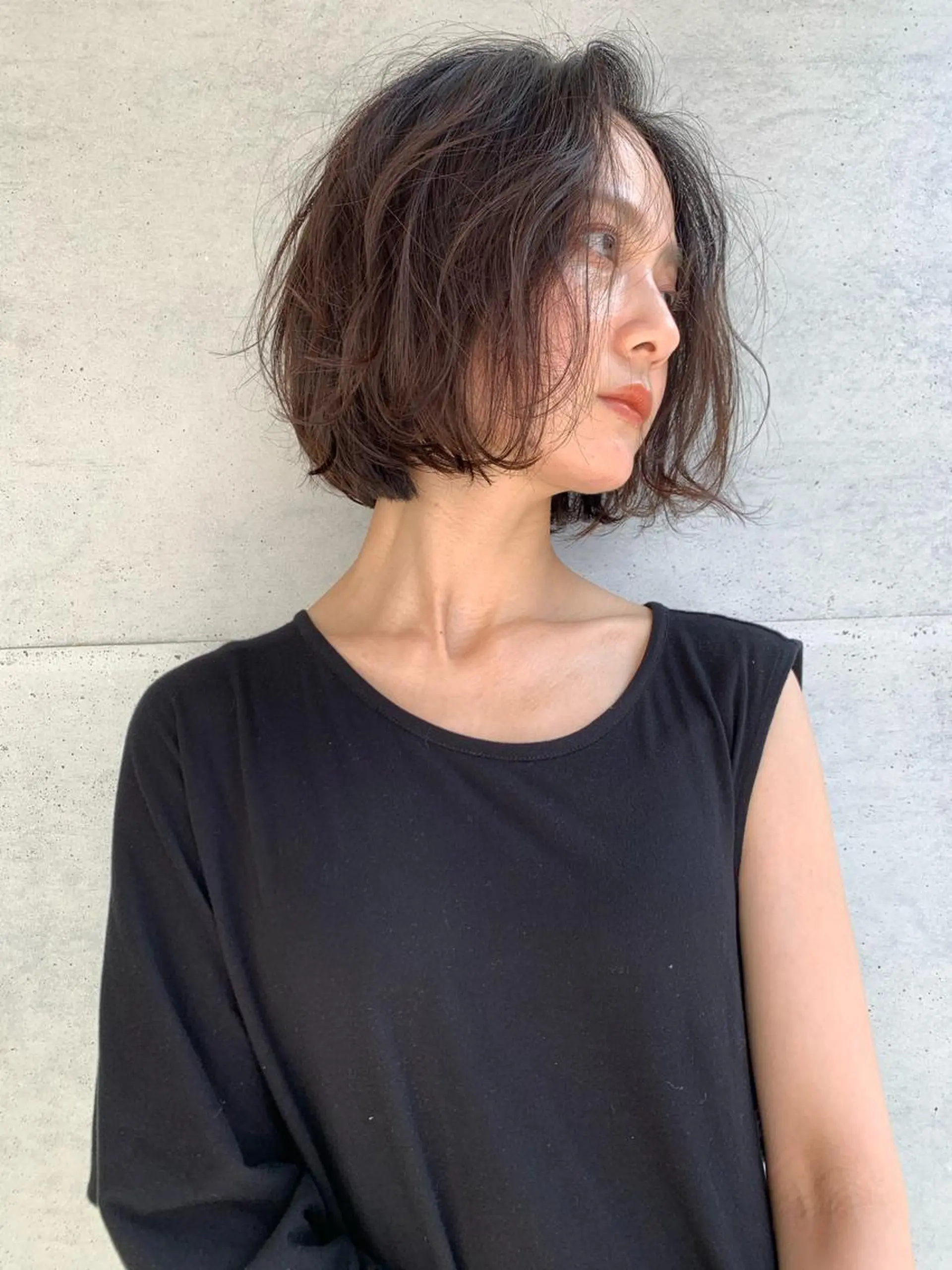 ショート 柔らか透け感カラー 🌿ムロヤリョウスケのヘアスタイル