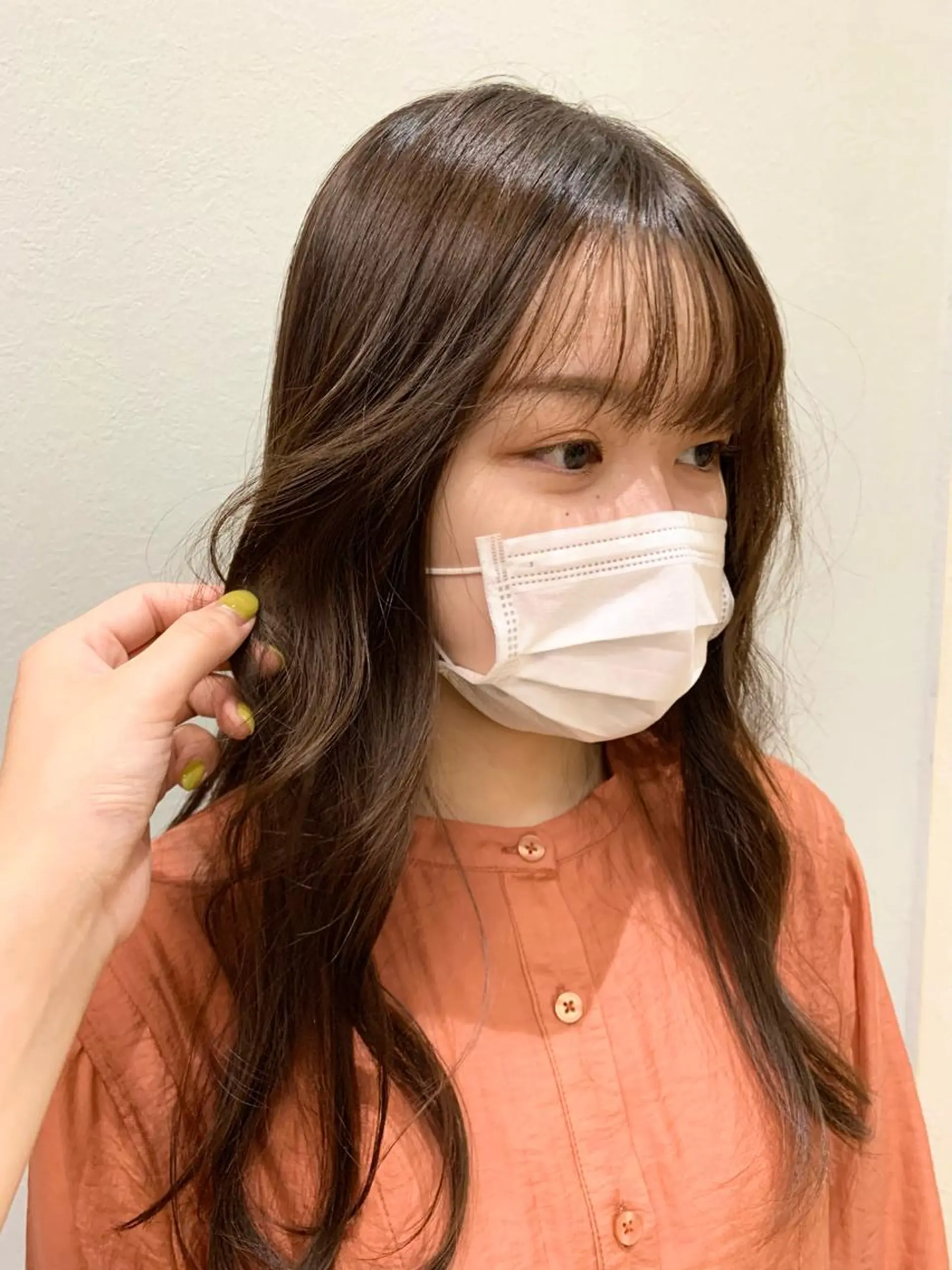 カラー ブラウンカラー オリーブブラウン みうら ありさのヘアスタイル