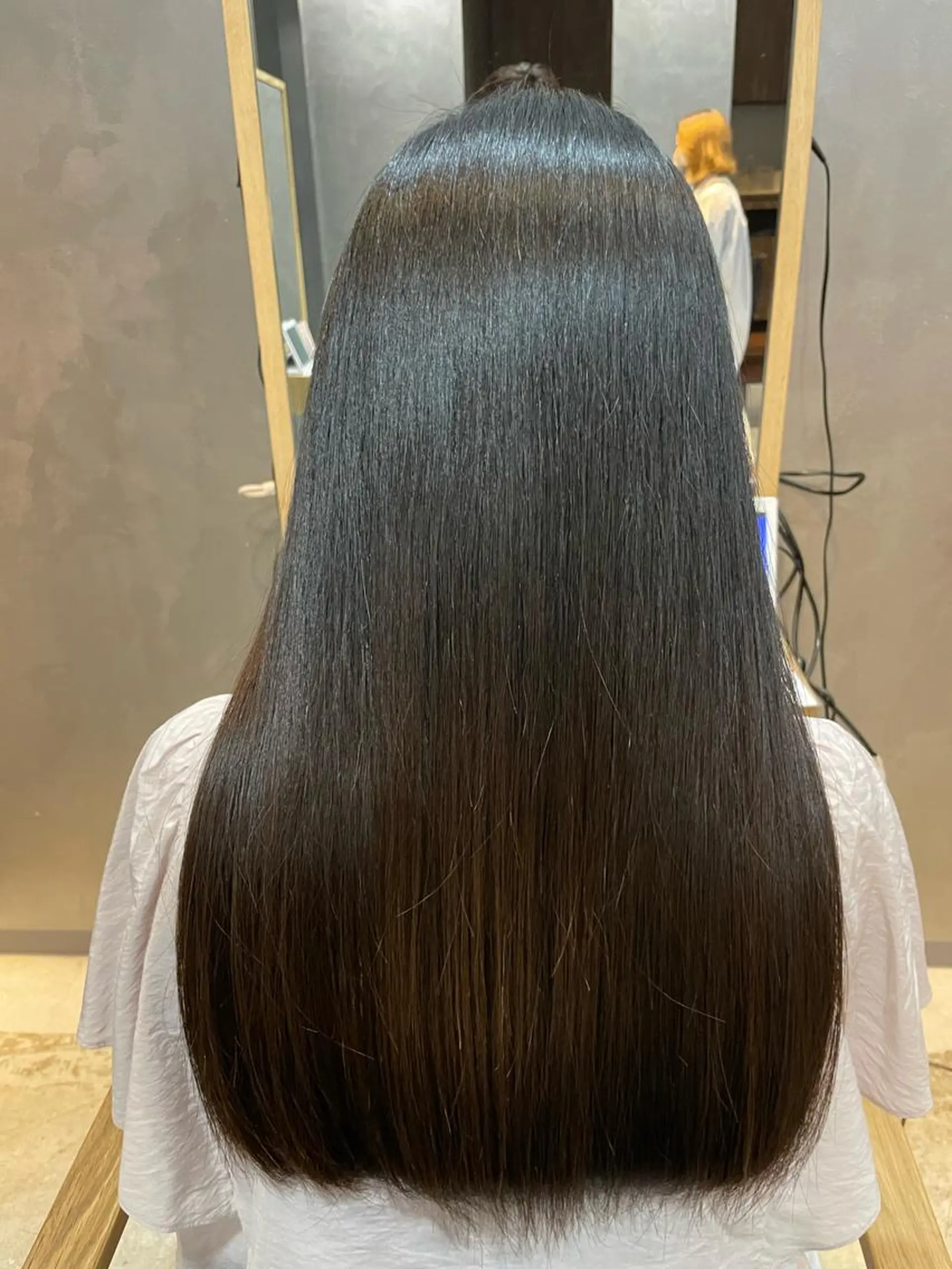 ロング 【お悩み解決のプロ】 ハヤシタクミのヘアスタイル