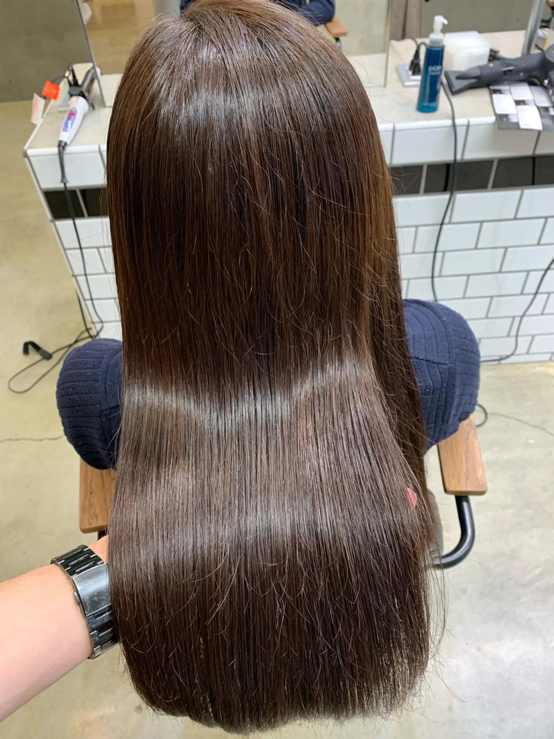 ロング カラー トリートメント トップ スタイリストのヘアスタイル