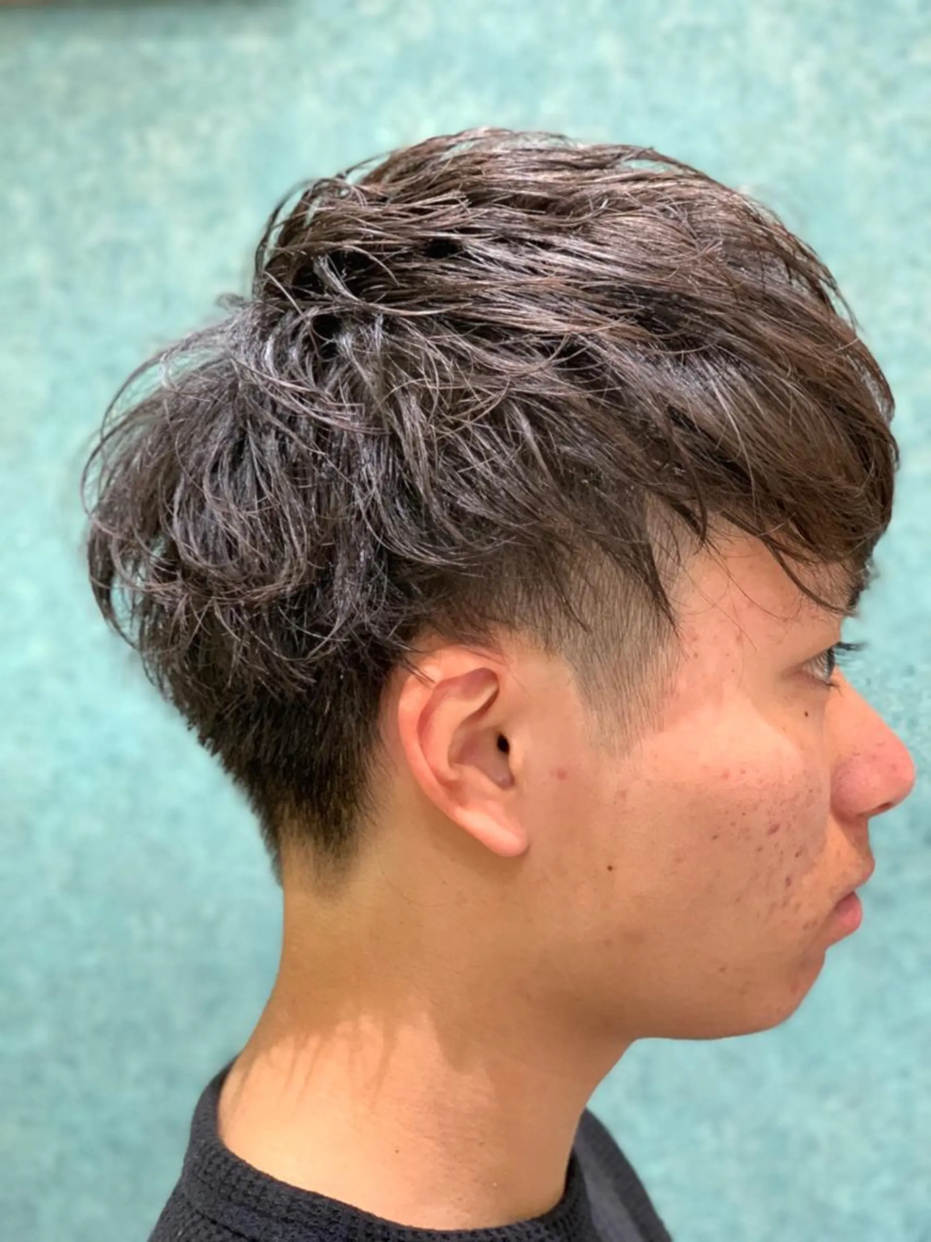 ショート パーマ メンズ メンズパーマ カット パーマ 平本 雄馬のヘアスタイル