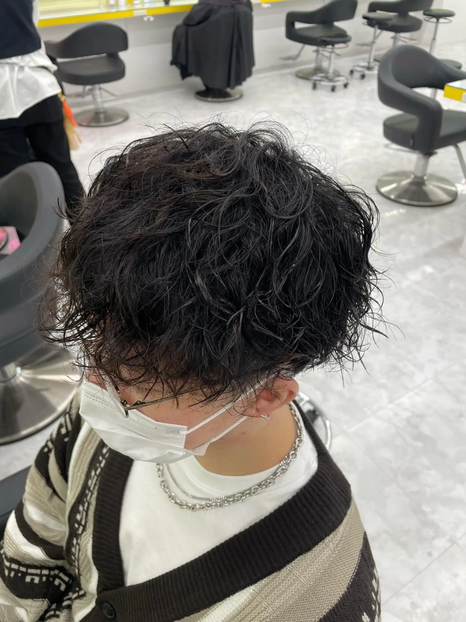 パーマ メンズ men's特化 値段以上の仕上がりにのヘアスタイル