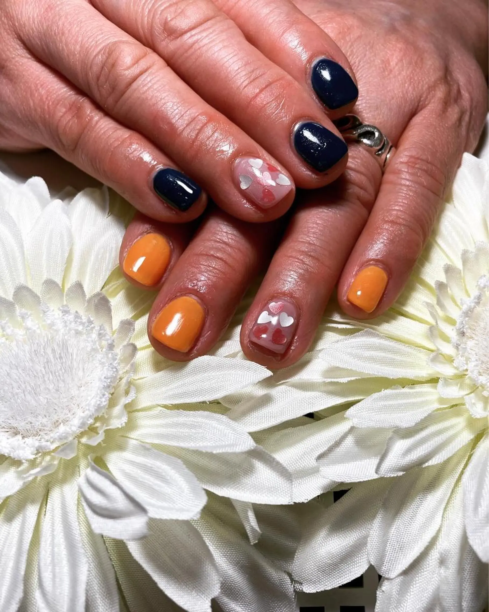 ショート ネイル ハンドネイル フットネイル ✴︎ Delightのネイルデザイン