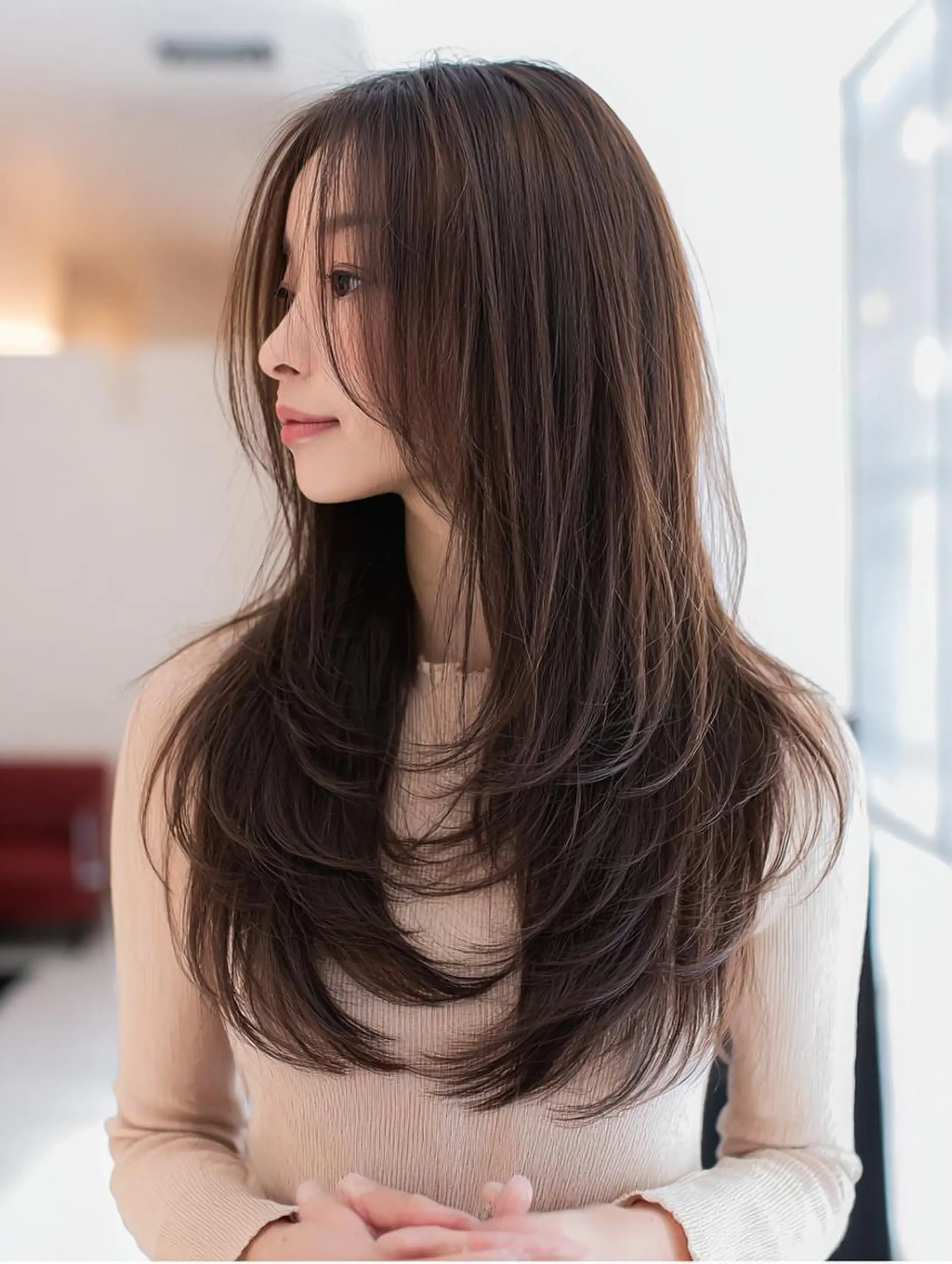 セミロング ハッシュカット 髪質改善 レイヤーカット 縮毛矯正 トリートメント カット 縮毛矯正 トリートメント 生艶髪＆レイヤー🔔 渋谷お薦めNo.1✨のヘアスタイル