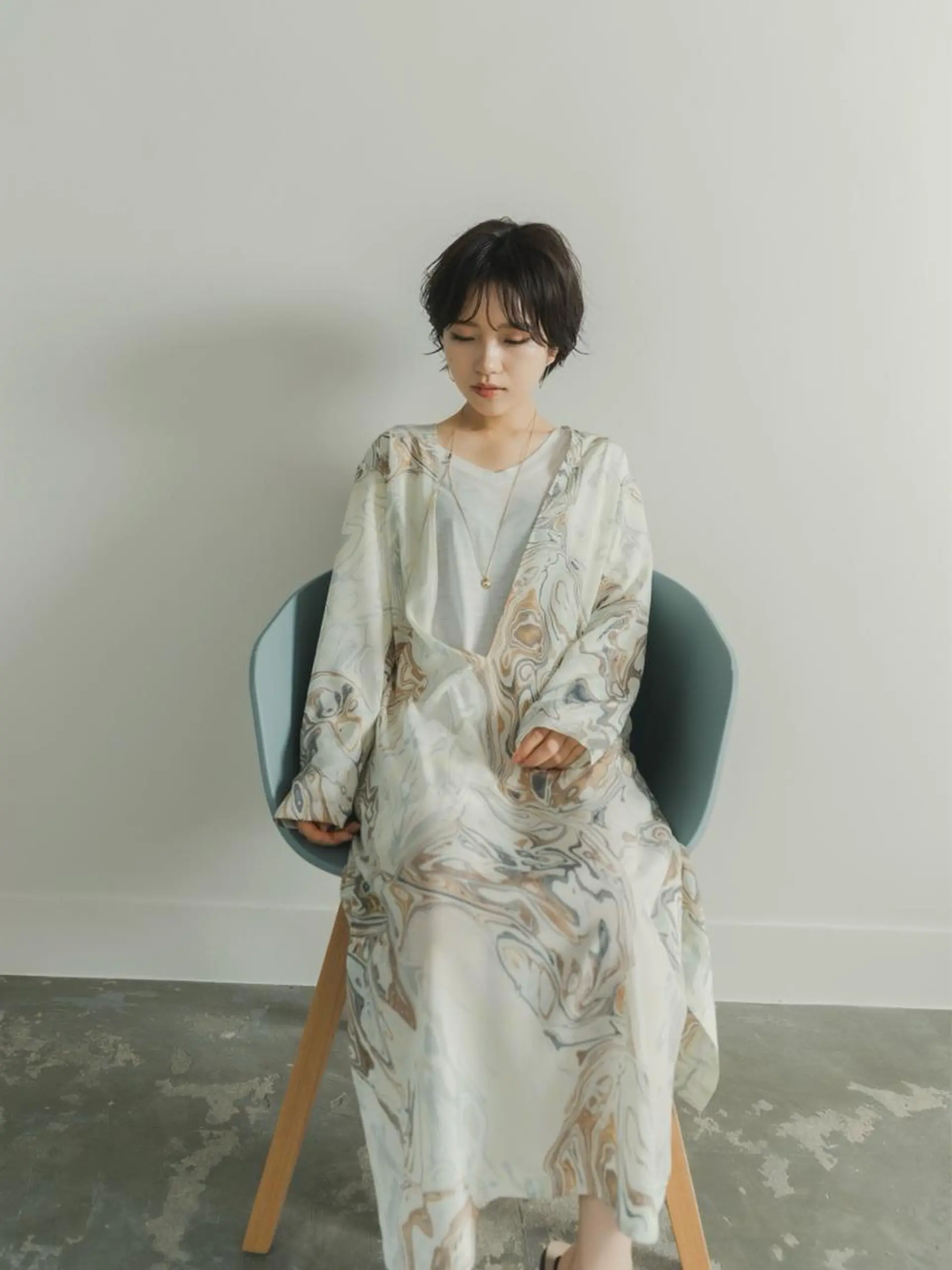 ショート カラー ツジガキ ユウスケのヘアスタイル