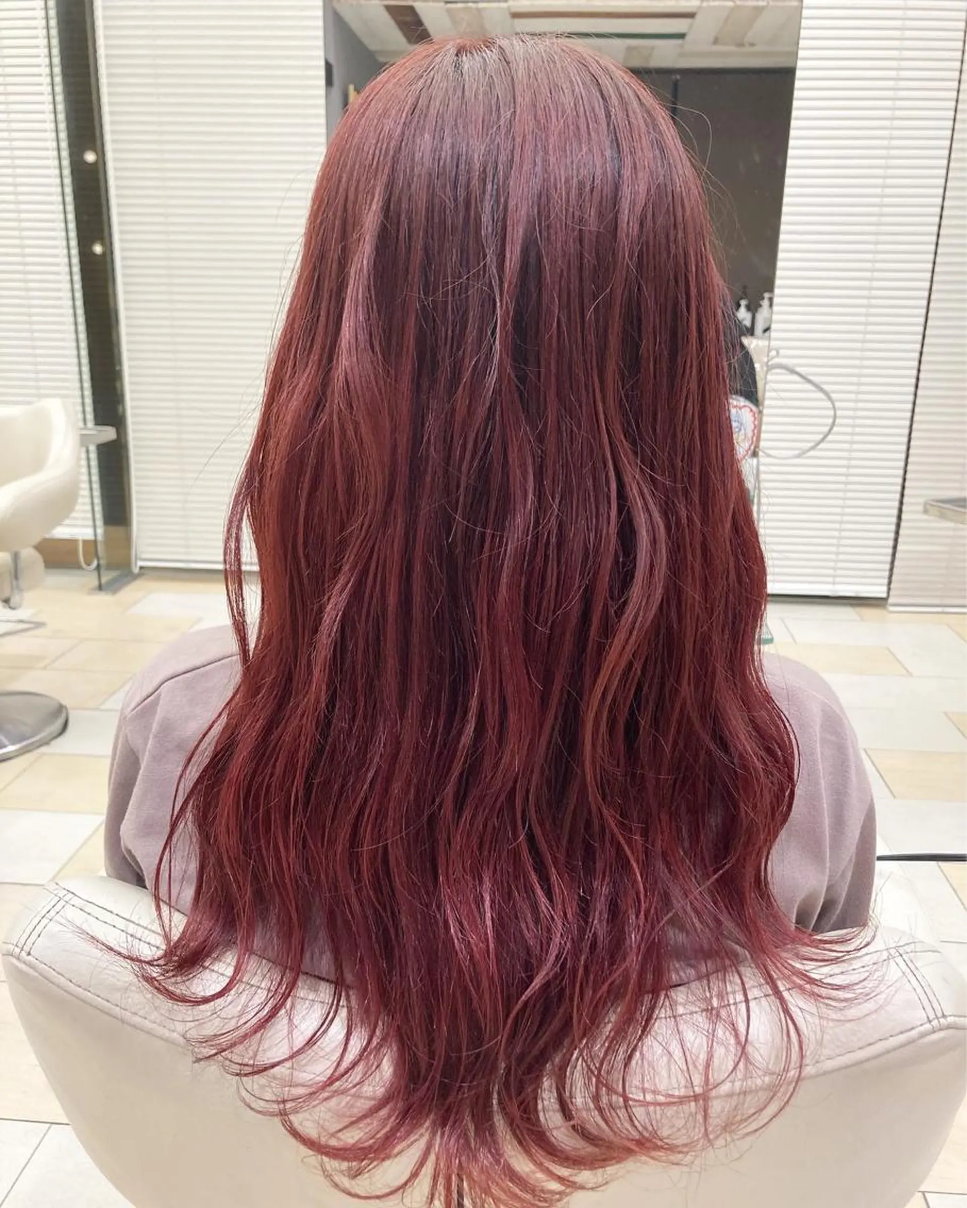 ロング カラー ヘアアレンジ ヘアカラー トリートメント しんた ようのヘアスタイル