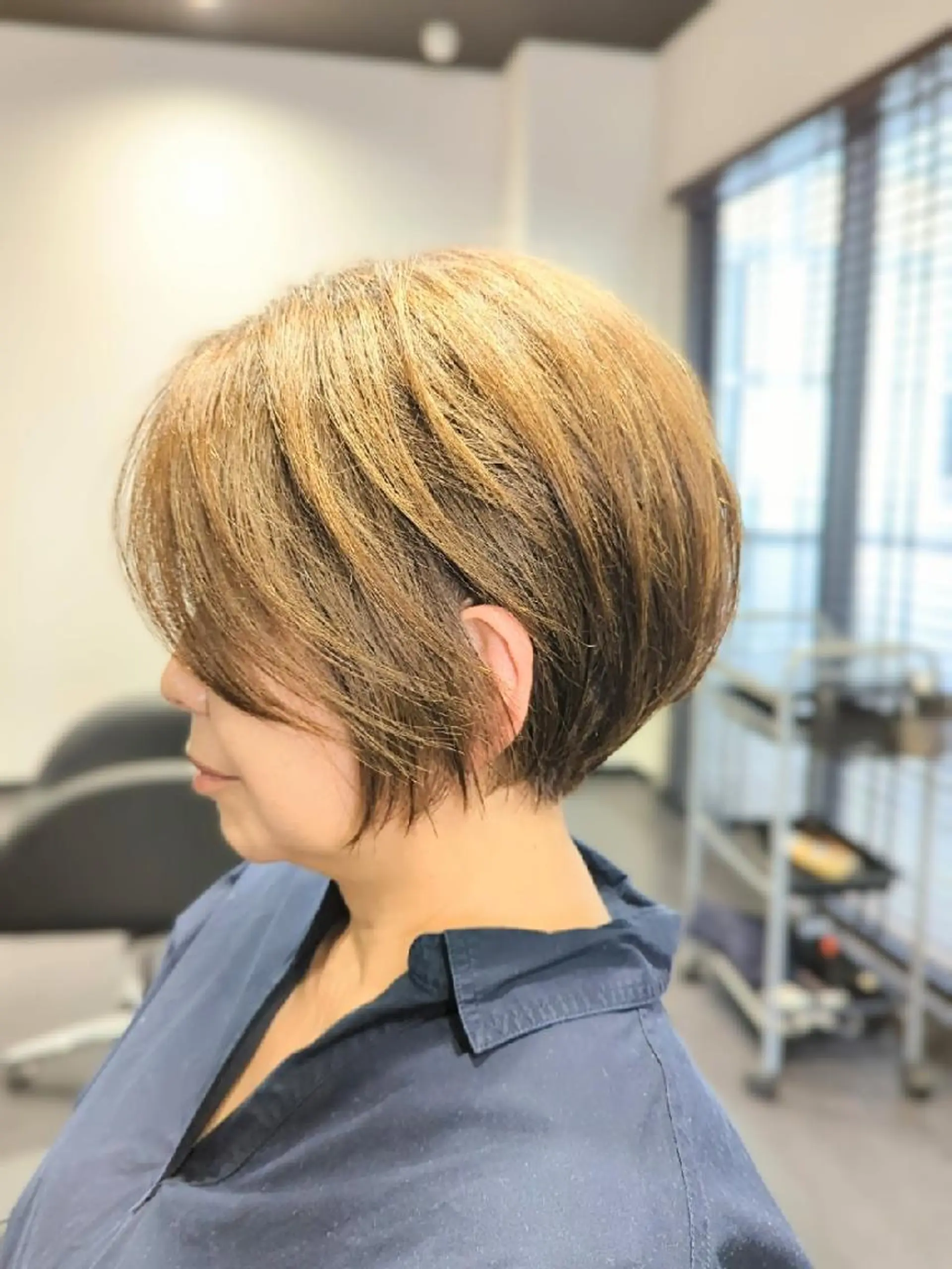 ショート カラー パーマ 久保田 優作のヘアスタイル