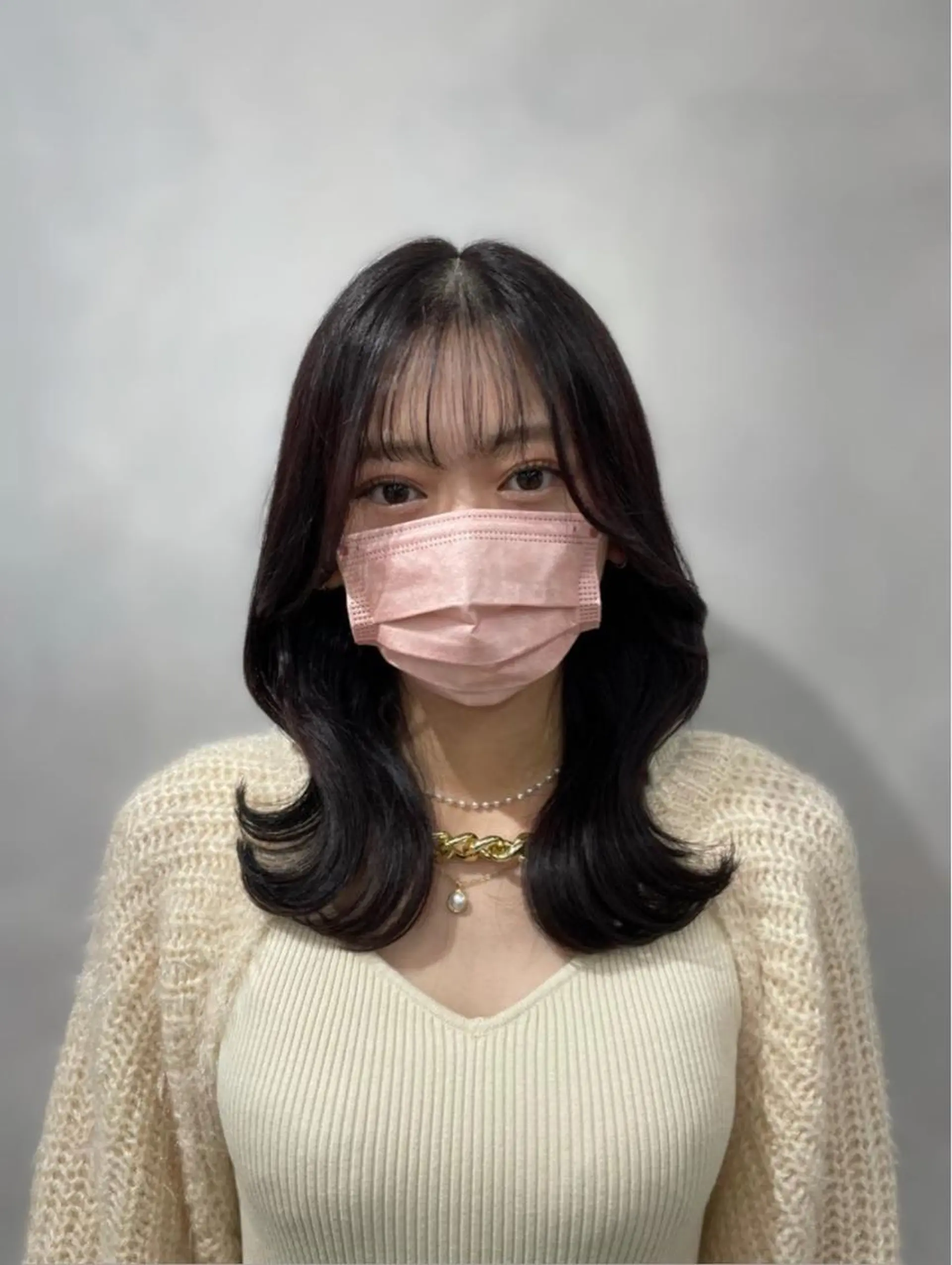 ミディアム ミディアムレイヤー 韓国風ヘア レイヤーカット ❤︎︎韓国ヘア❤︎︎ 𝑺𝒉𝒊𝒉𝒐のヘアスタイル