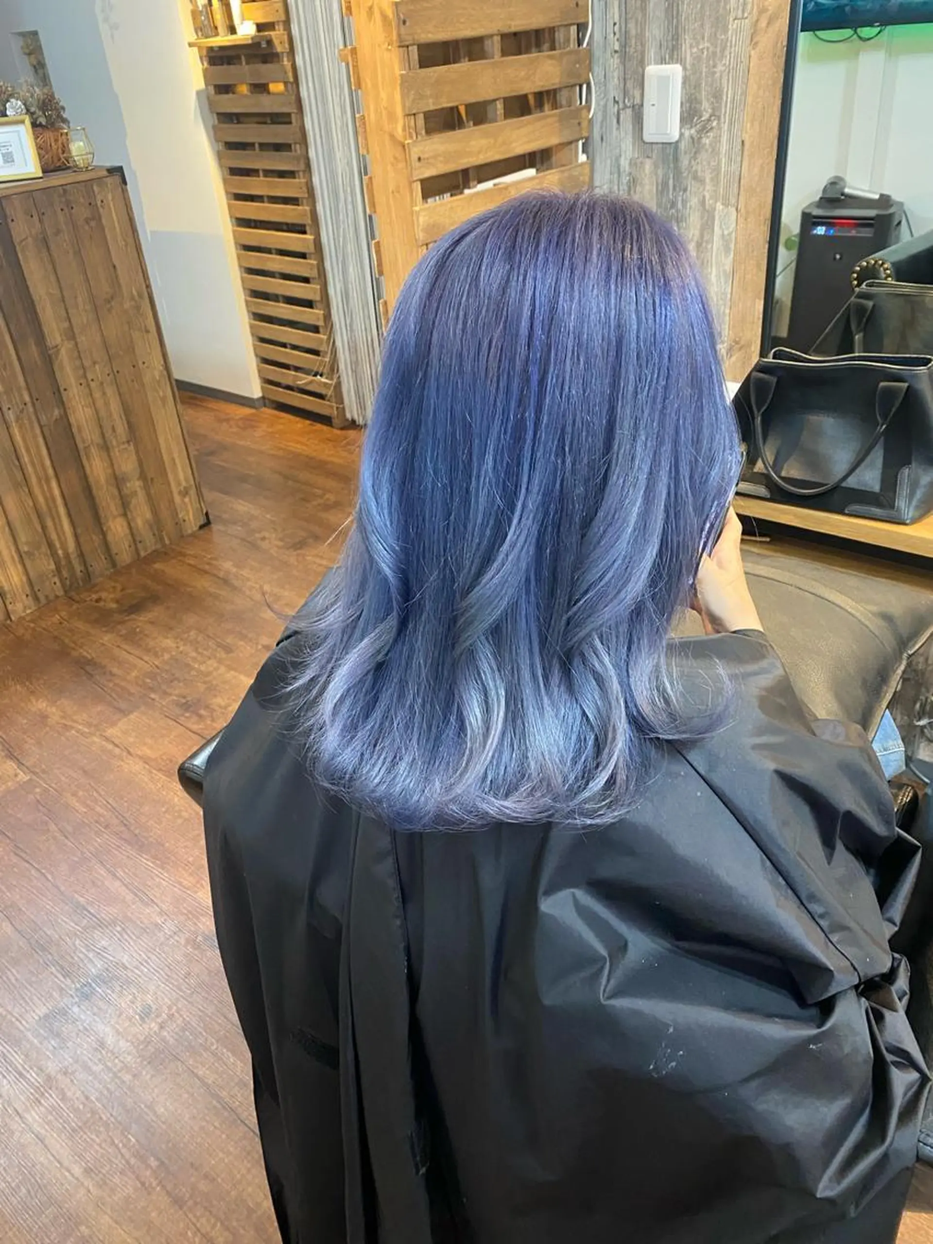 ミディアム カラー ブリーチ カット ヘアカラー トリートメント Luzir⭐︎ GEN⭐︎のヘアスタイル