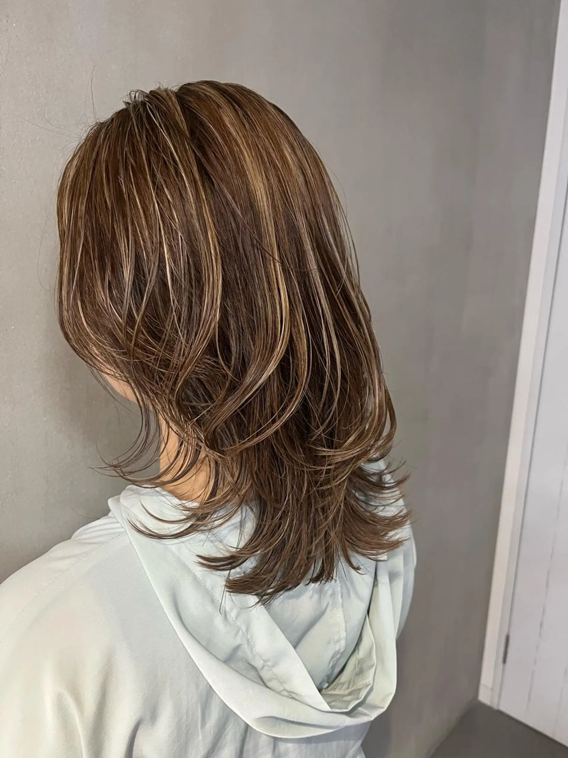 ミディアム ハイライト カット ヘアカラー 阪神西宮★JUNO 川﨑温子のヘアスタイル