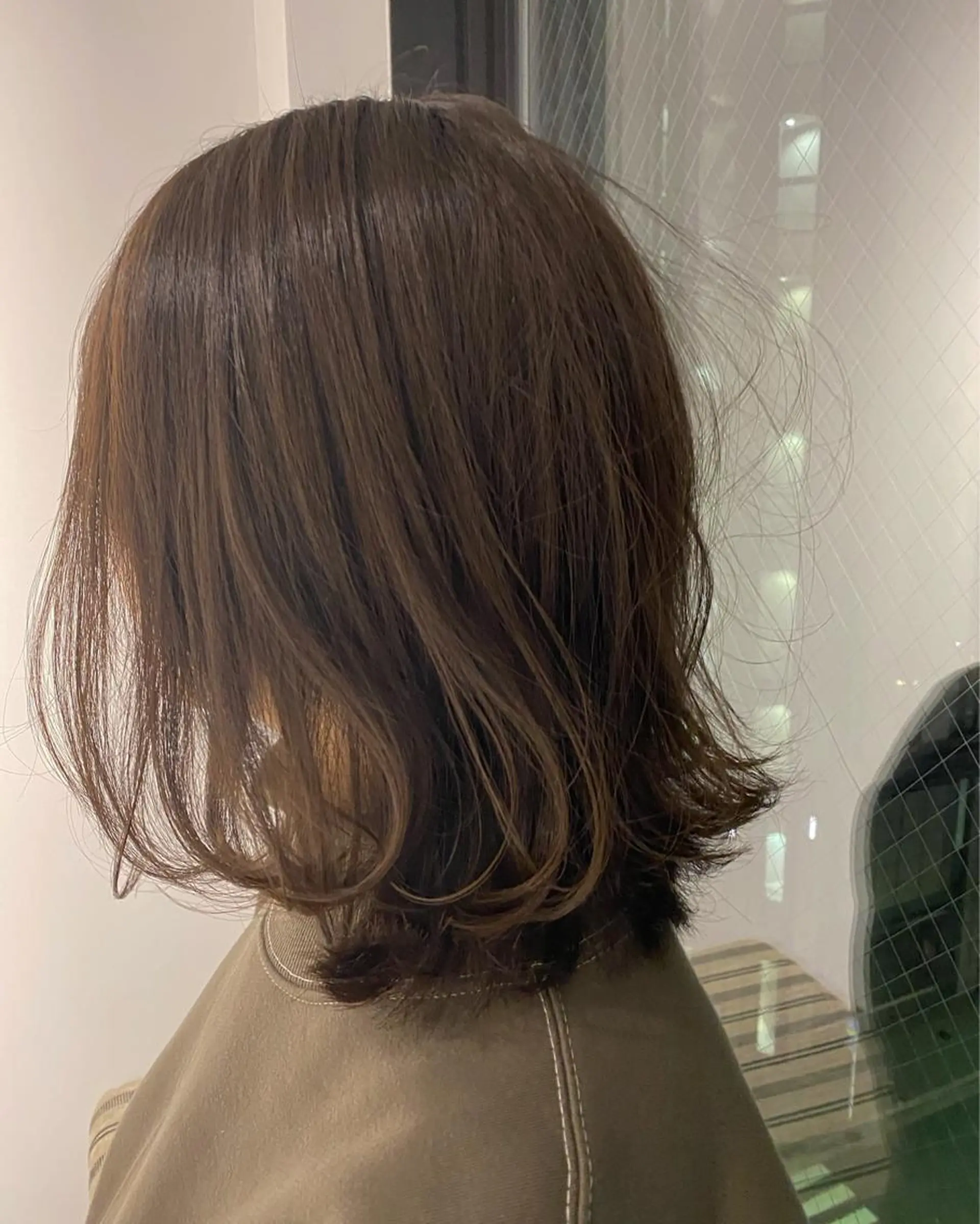 ミディアム カラー ベージュカラー 透明感カラー オリーブベージュ 艶カラー/似合わせ 💖Emmy💖のヘアスタイル