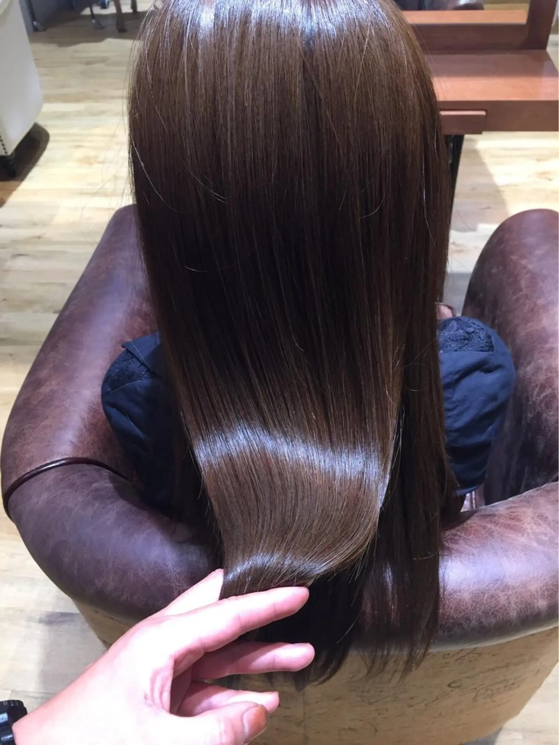 ロング カラー パーマ ヘアアレンジ メンズ キッズ ネイル マツエク・マツパ アティリー 西梅田のヘアスタイル