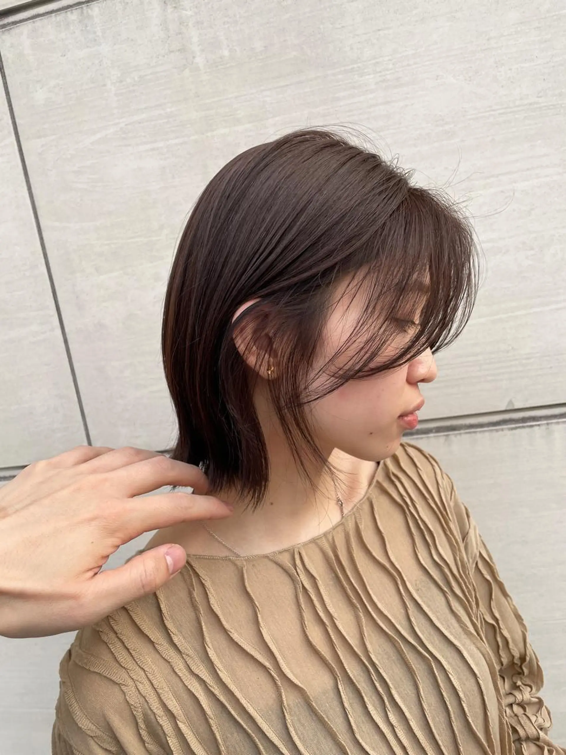 ミディアム アッシュ ボブ 顔周りカット レイヤーカット 🌫️縮毛矯正/髪質 改善/ゆずる🌫️のヘアスタイル